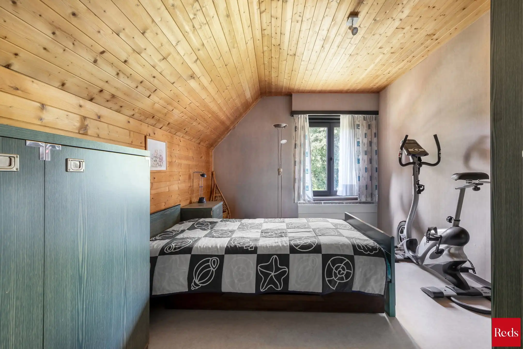 Charmante woning met uitzicht op blijvend groen foto 23