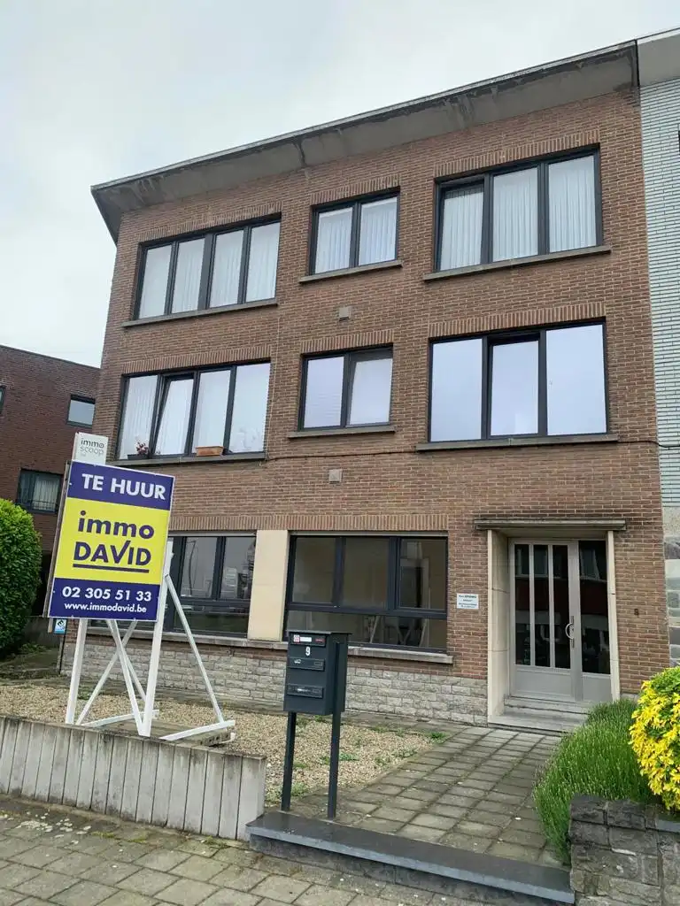 Aangenaam appartement met 2 slaapkamers  foto {{pictureIndex}}