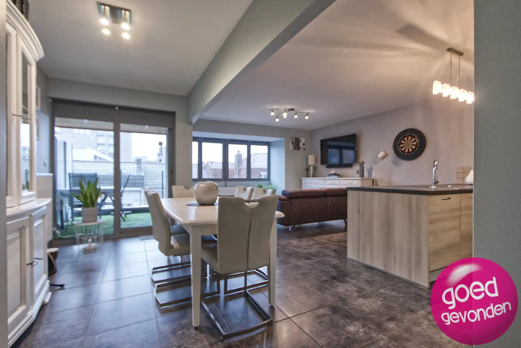 APP - 3 SLK - TERRAS - KELDER - LIFT - CENTRUM foto 2