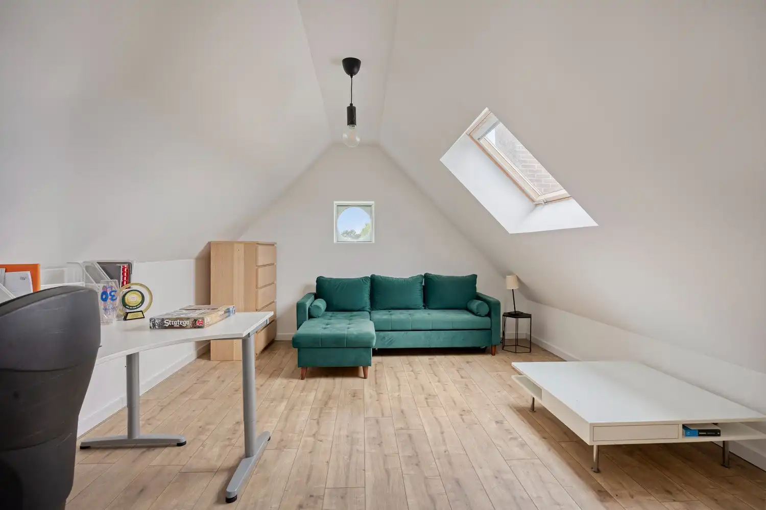 Statige en uitzonderlijk ruime woning op prachtig perceel met uniek groen uitzicht foto 19