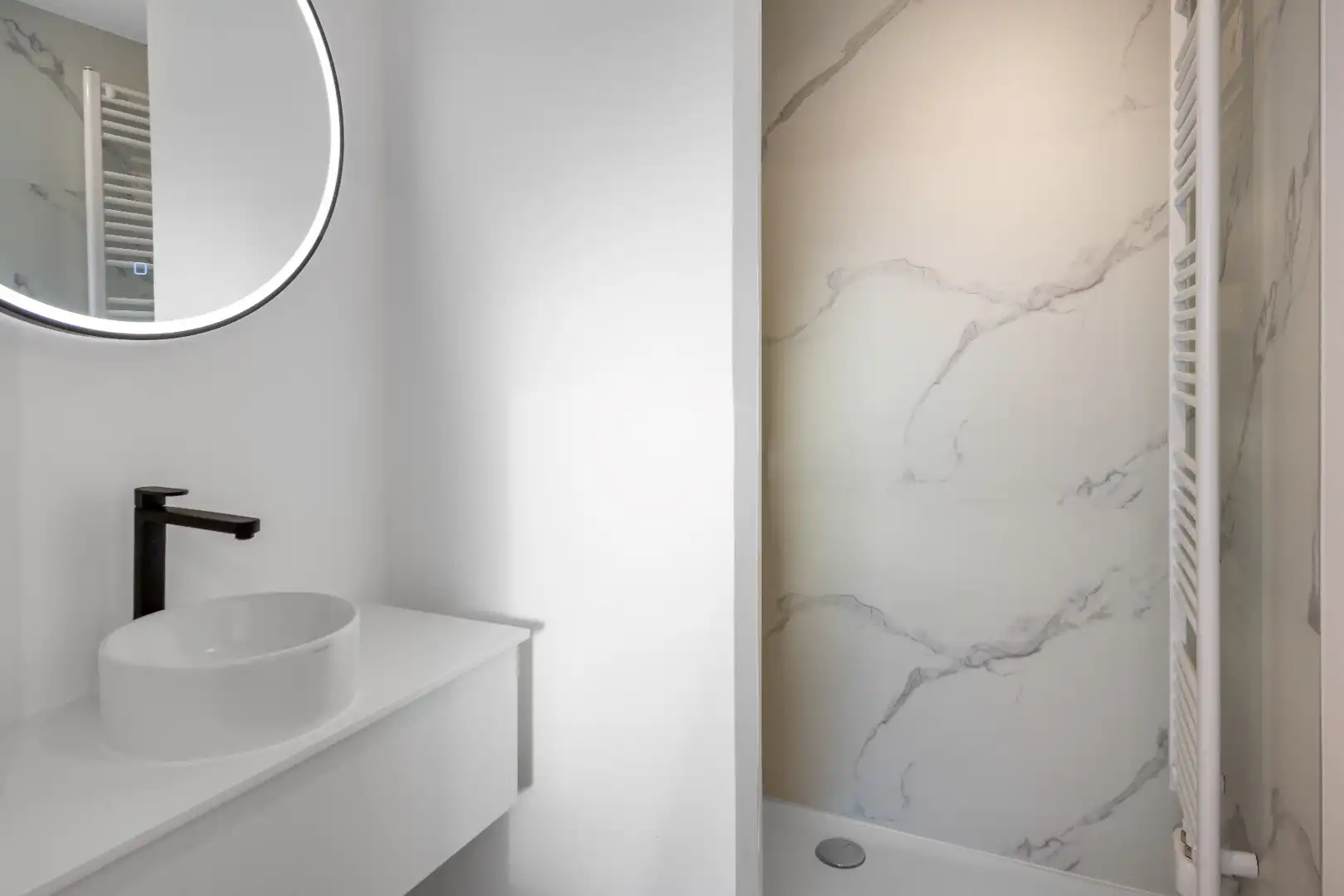 Heel mooi vernieuwd duplexdakapp. met een prachtig zonneterras gelegen op de Kustlaan in hartje Zoute. foto 17