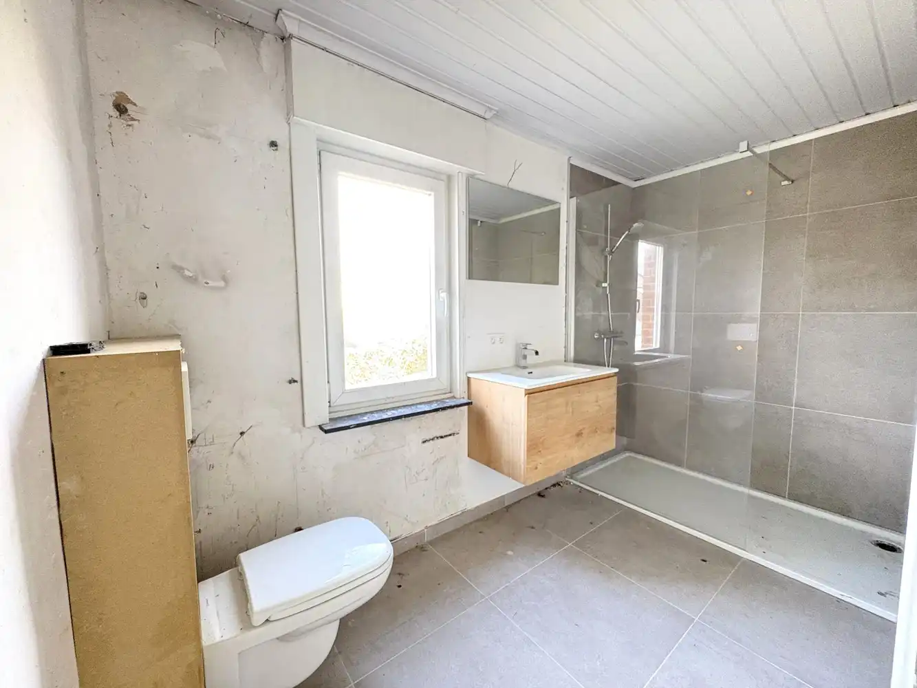 Lichtrijke gezinswoning met 4 slaapkamers foto 6