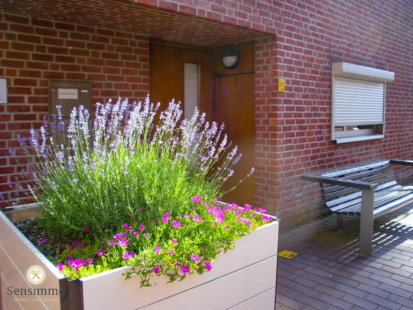 Gelijkvloers éénslaapkamerappartement met terras en parking foto 19