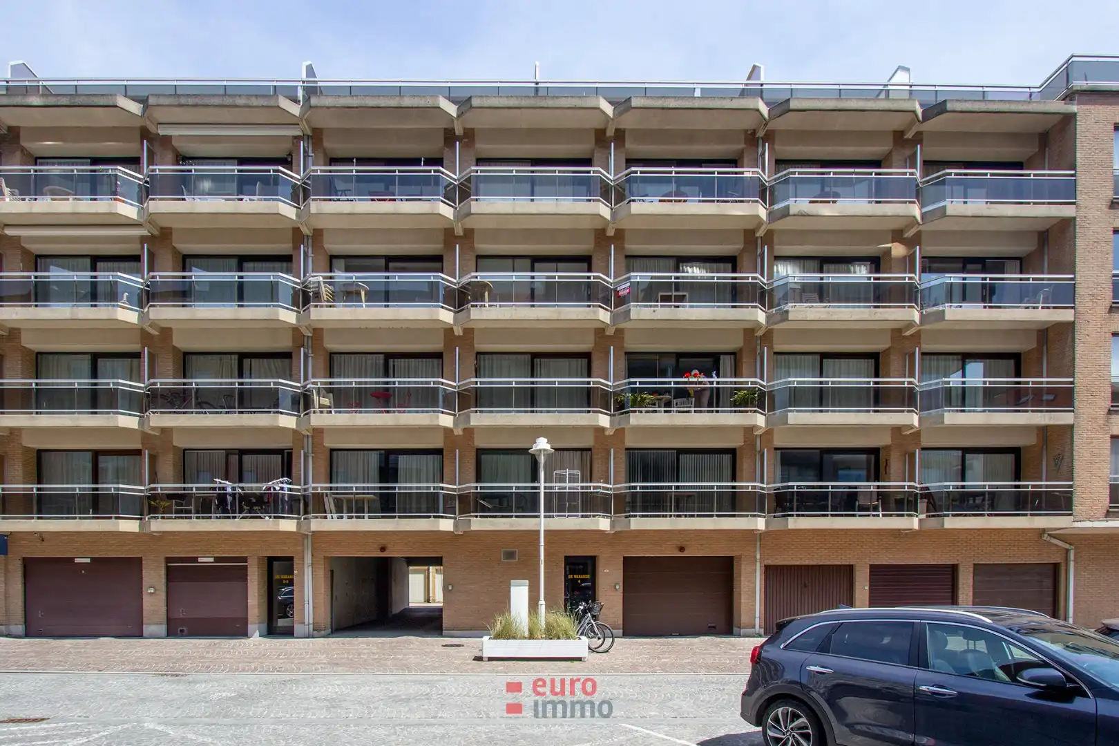 Zuid-west gericht appartement met 2 slaapkamers te koop in onze bruisende badstad! foto 15