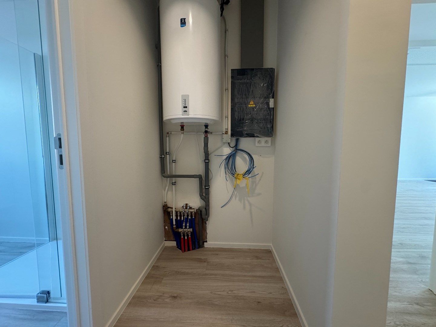 Volledig vernieuwd gelijkvloers-appartement in hartje Opwijk - 2 slpk foto 24