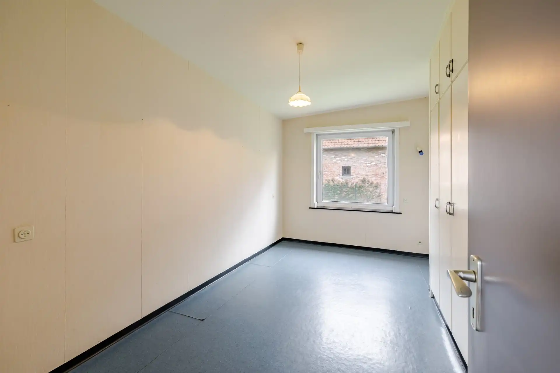 Uitstekend gelegen bungalow op uitzonderlijk perceel foto 16