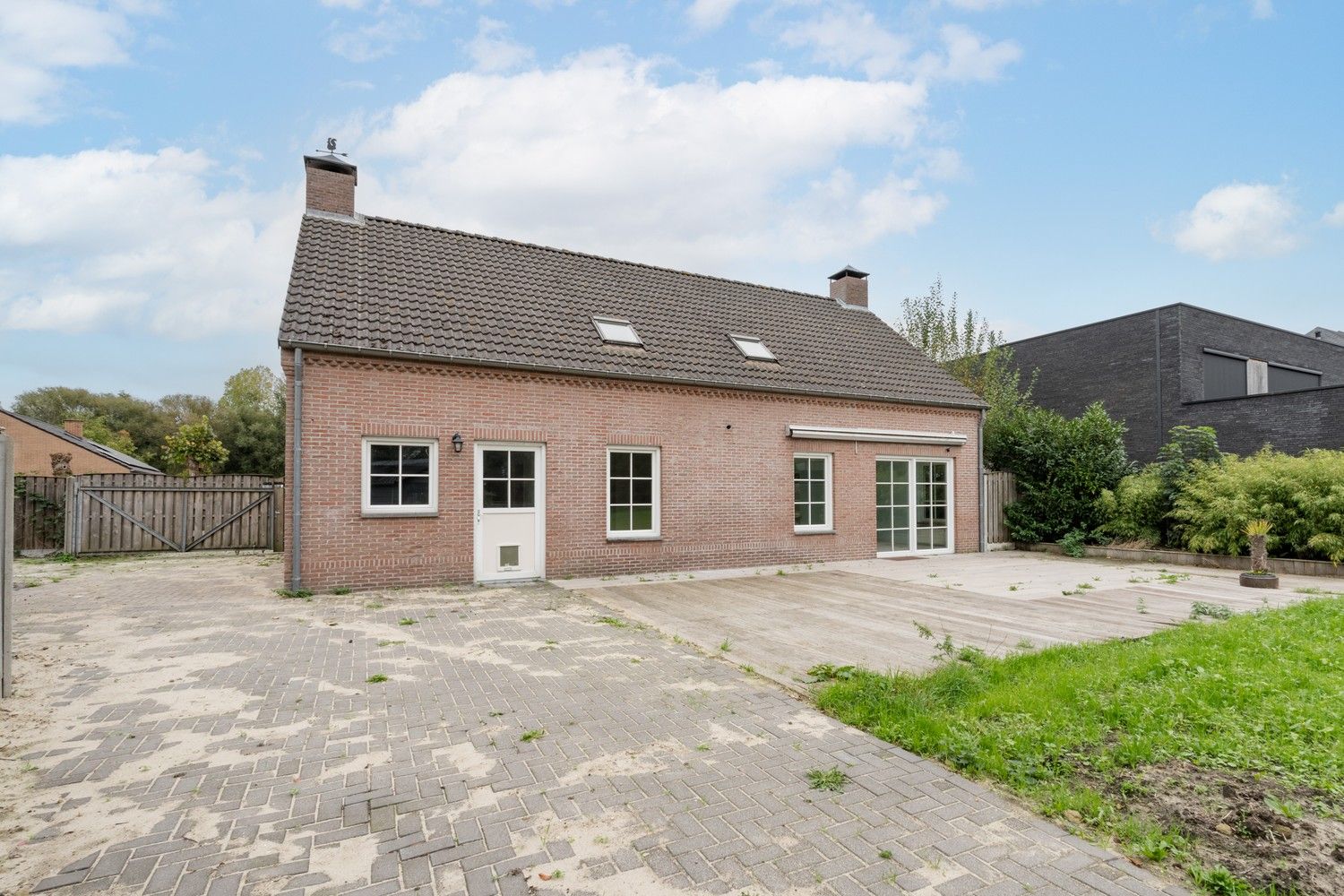 Vrijstaande woning met 5 slk op ruim perceel van 30 are in Pelt foto 35