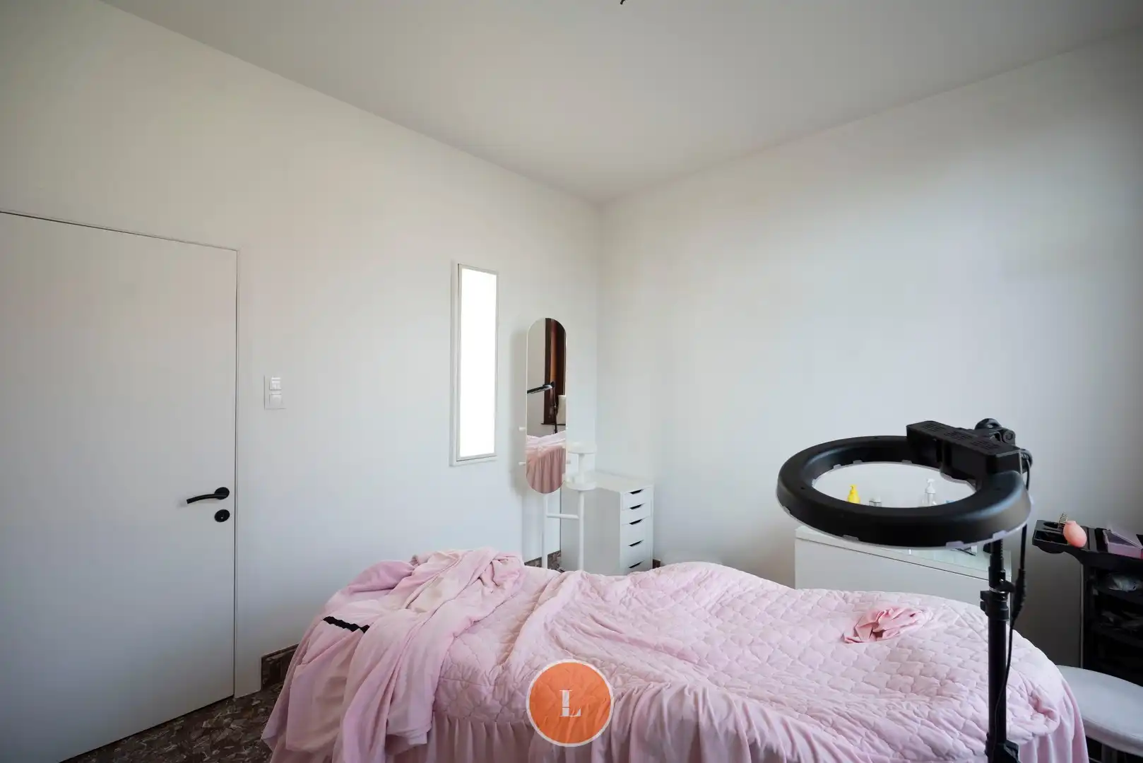 Te koop handelspand met woonst centrum Menen foto 14