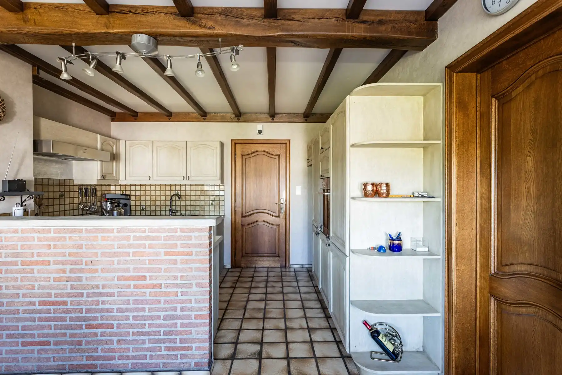 Instapklare woning met 4 slaapkamers en tuin te Erpe! foto 7