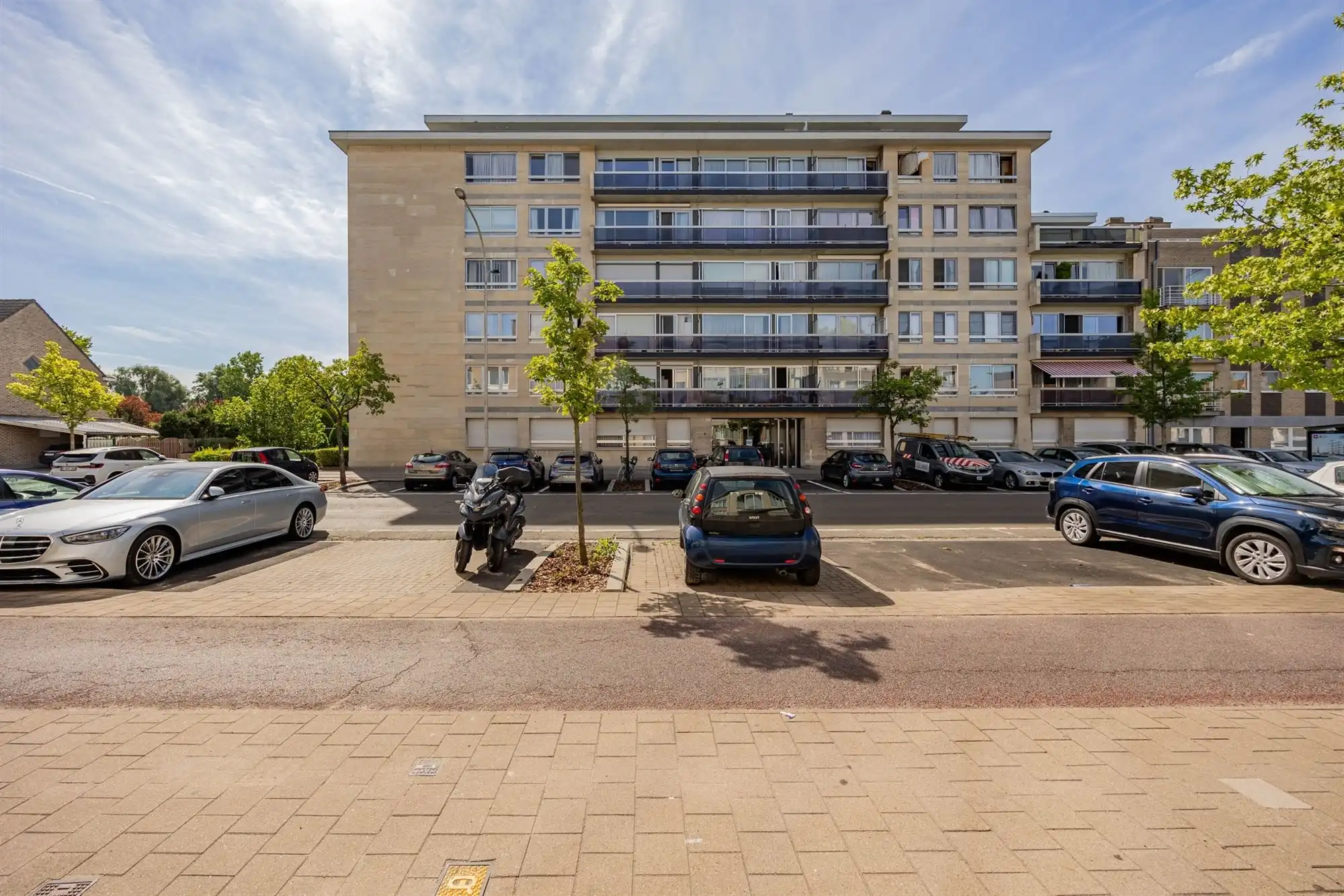 Appartement 2 slpk met terras en autostaanplaats te Hoboken foto 2
