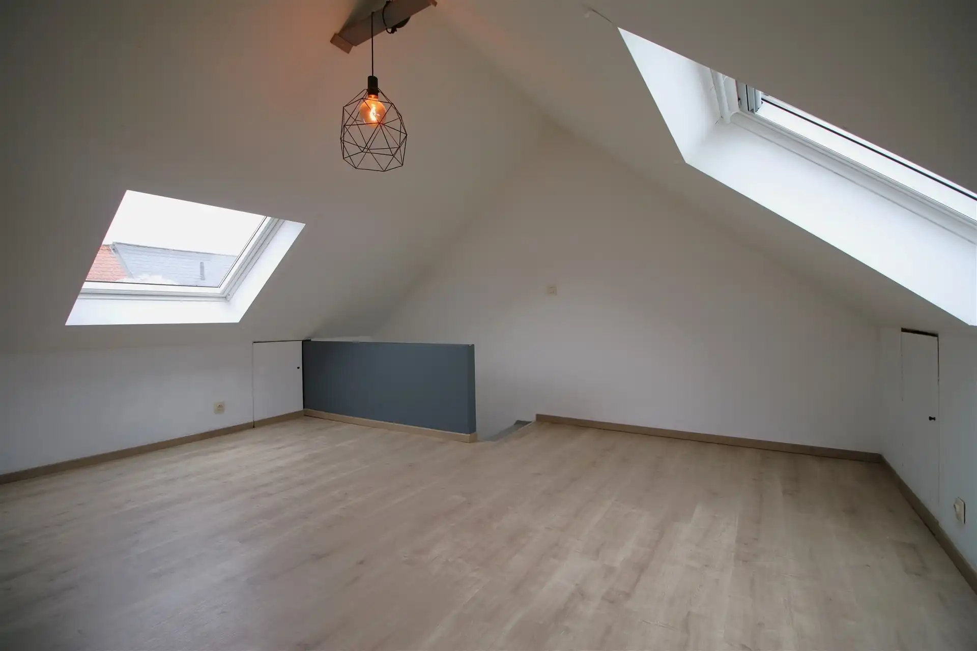 Vernieuwde gezellige woning in centrum Ruisbroek foto 19