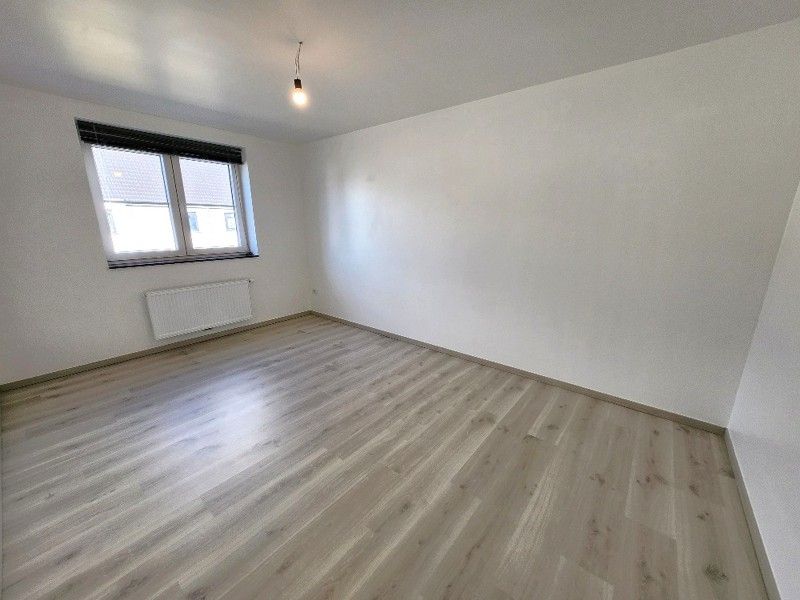 🏠 Te huur: Landelijke nieuwbouwwoning met 3 slaapkamers in rustige woonwijk – Graanstraat 57, Meulebeke foto 9