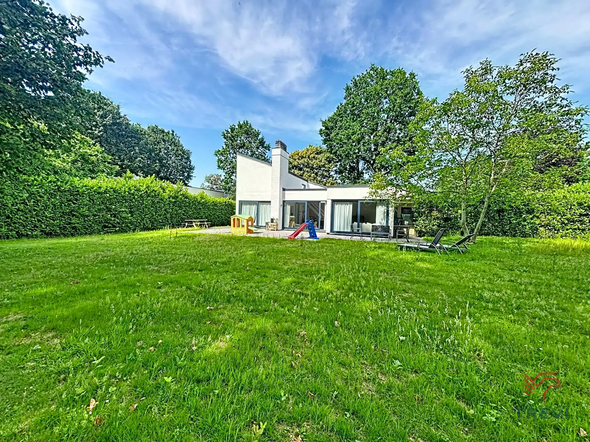 Prachtige villa met een grote tuin ! foto 10