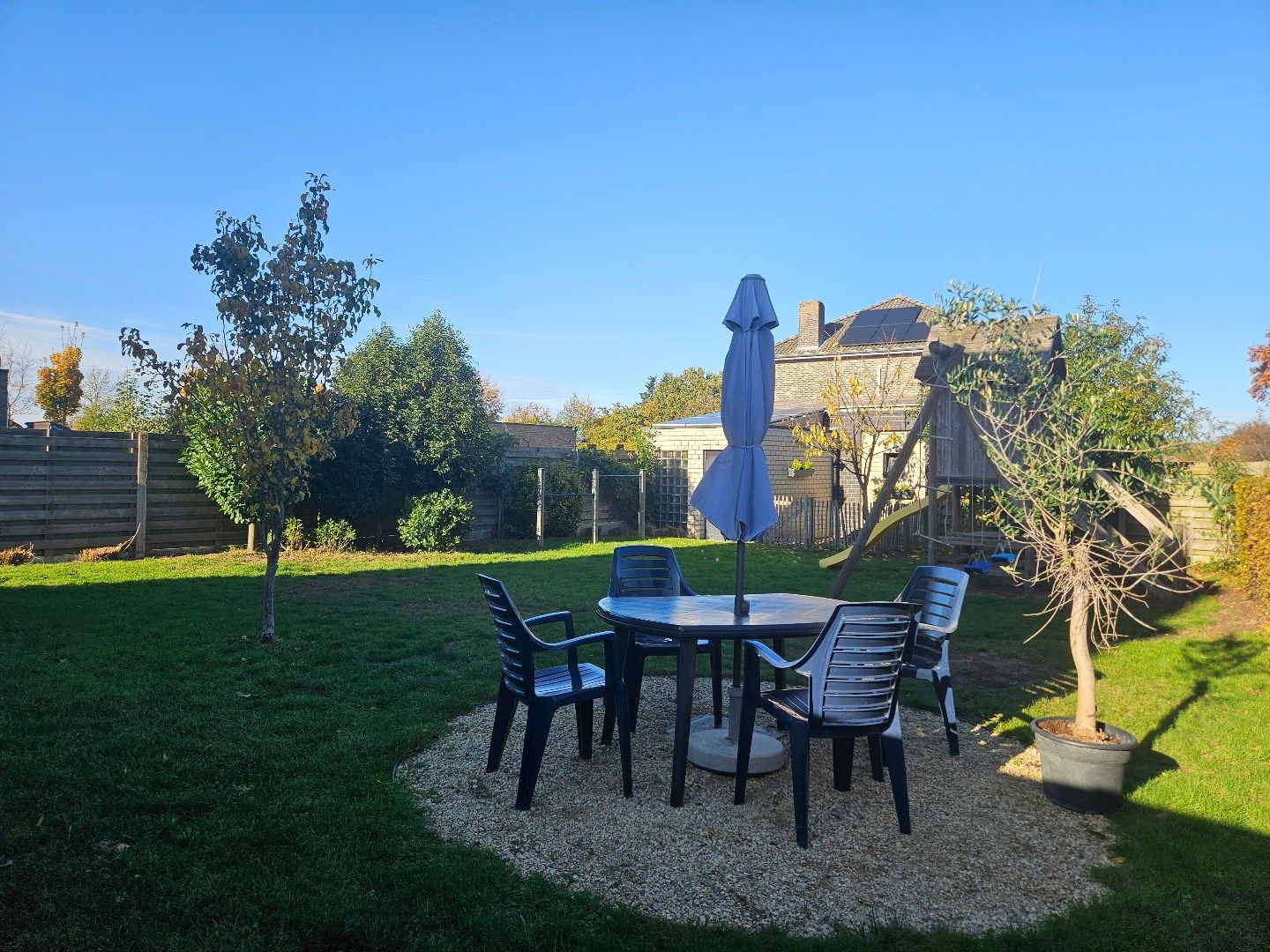 Leuke gezinswoning met 3 slaapkamers in OLV-Olen! foto 14