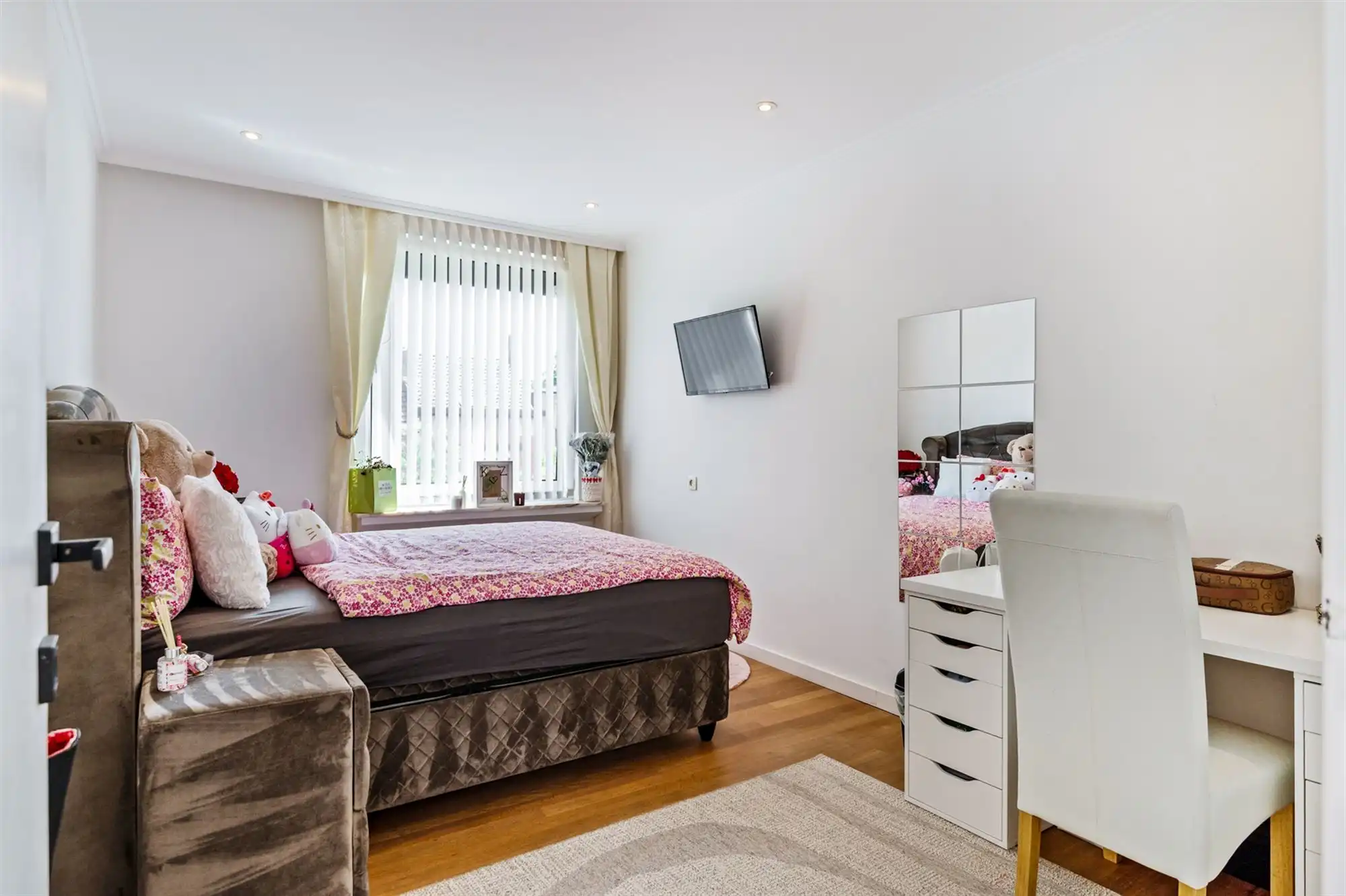 Prestigieuze woning met gelijkvloerse kangoeroewoning. foto 18