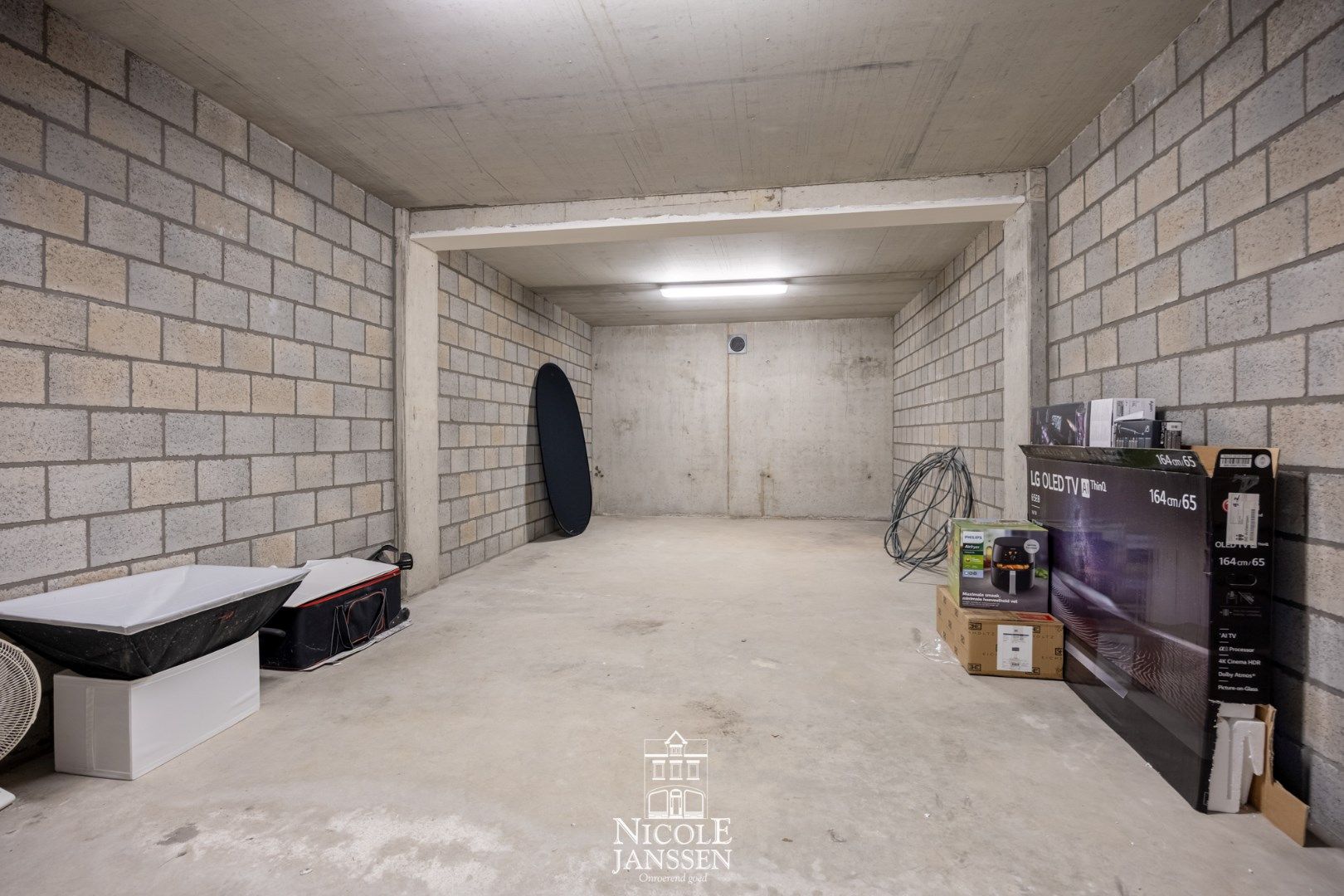 Prachtig gelijkvloers appartement met tuintje, private kelderberging en eigen autostaanplaats in Bokrijkpark foto 18