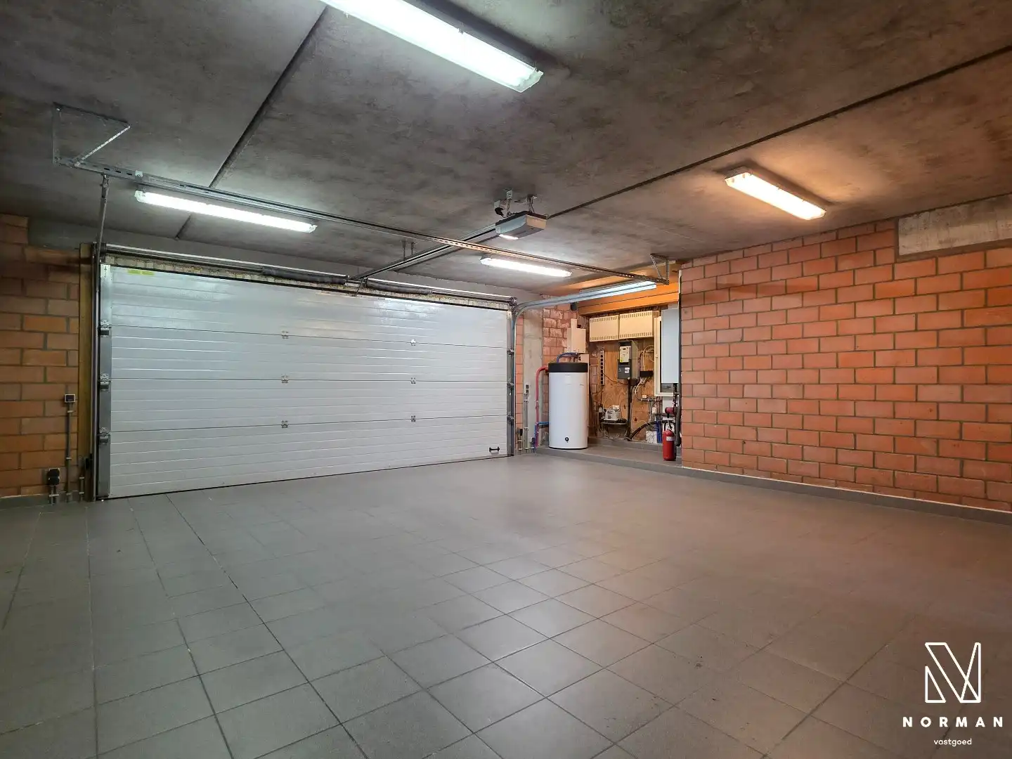 Prachtig domein met luxueuze instapklare villa, grote tuin en landbouwgrond in Hulste foto 42