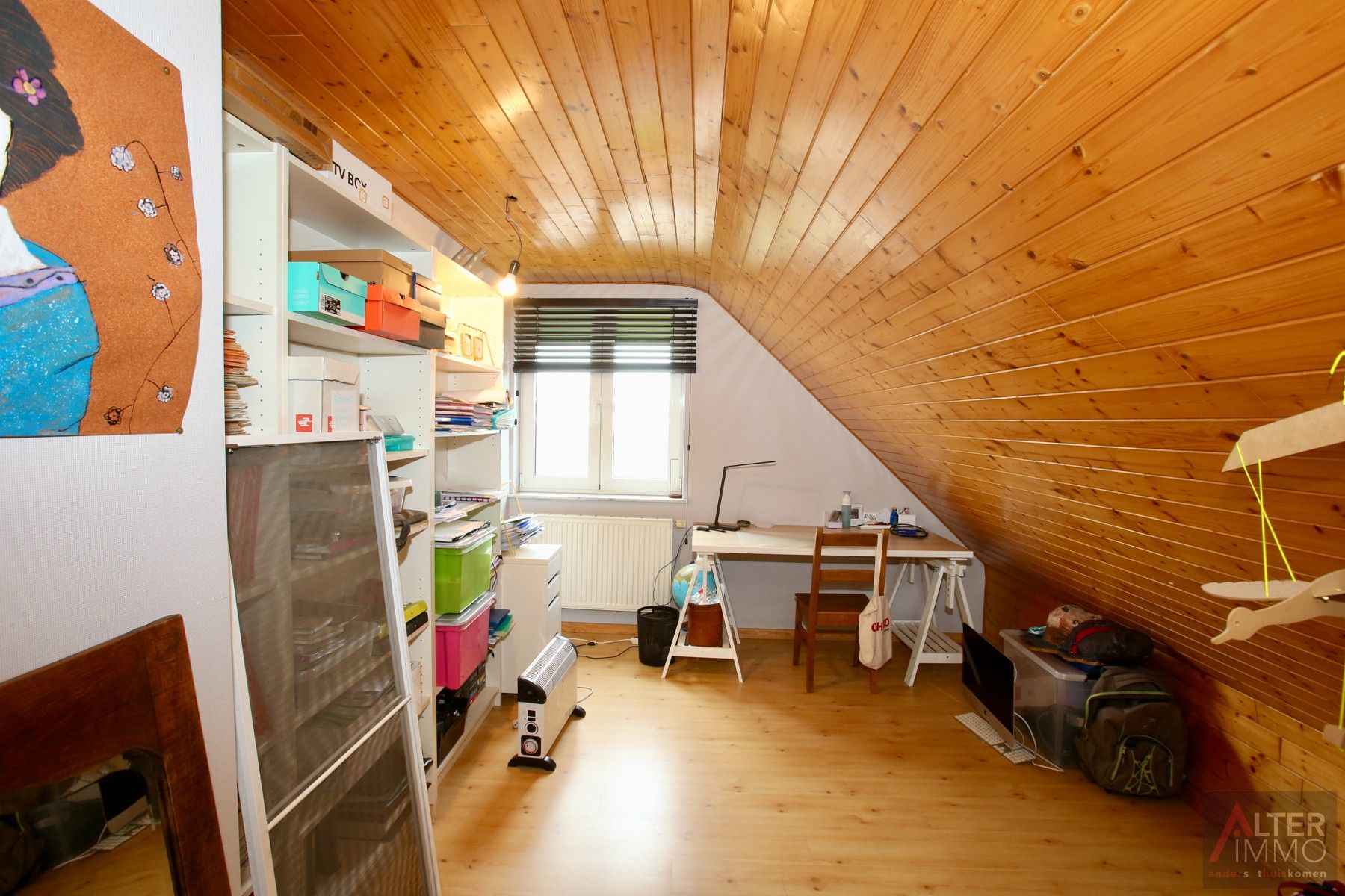 VERKOCHT! Instapklaar, gerenoveerd landhuis (205m2 NBO) met 3 slaapkamers, inpandige garage, zonnepanelen en een uitstekend EPC op een perceel van 8a 16ca - uitstekende ligging vlakbij Zolder centrum. foto 34