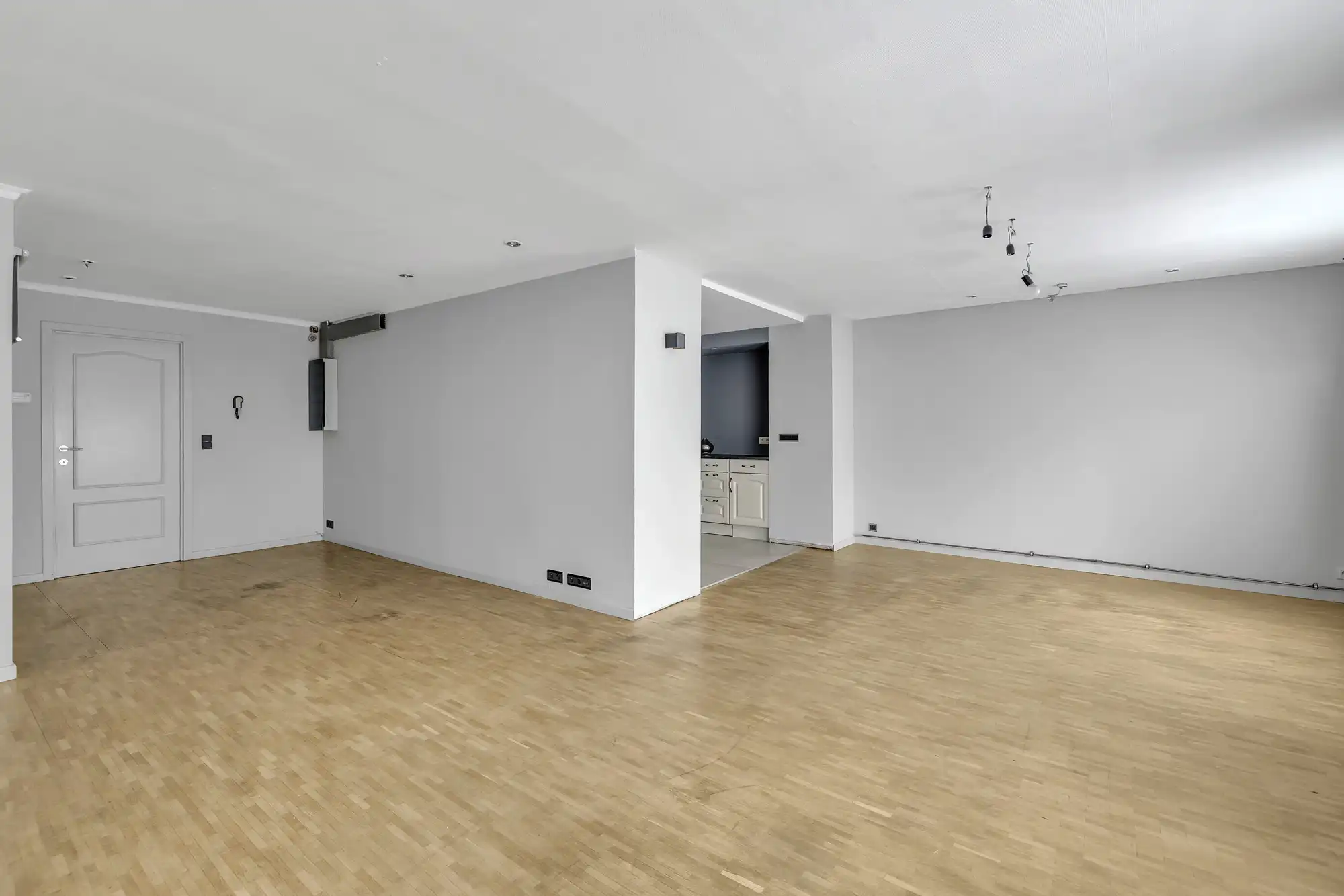 Multifunctionele rijwoning in centrum Liedekerke foto 11