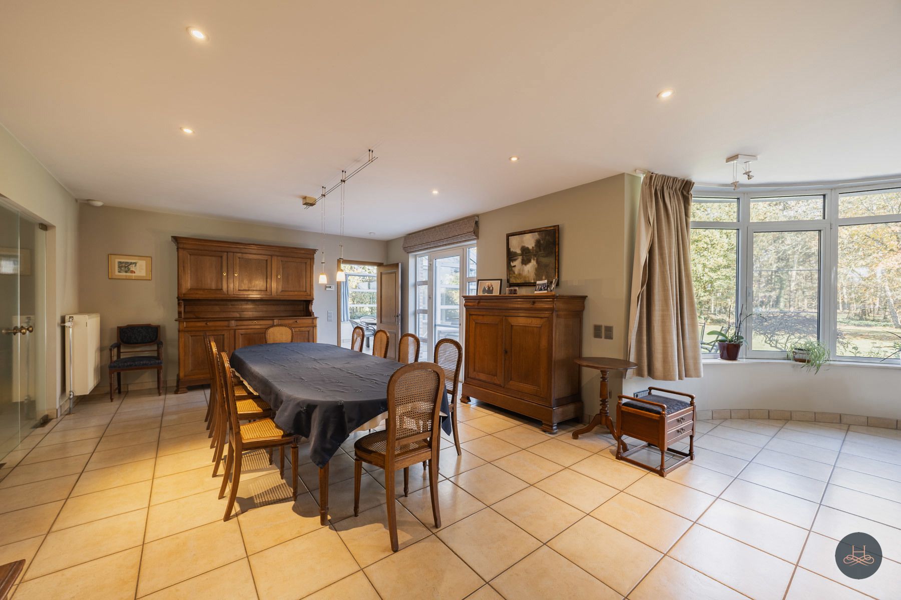 Ruime, energiezuinige villa met panoramisch zicht op groen foto 5