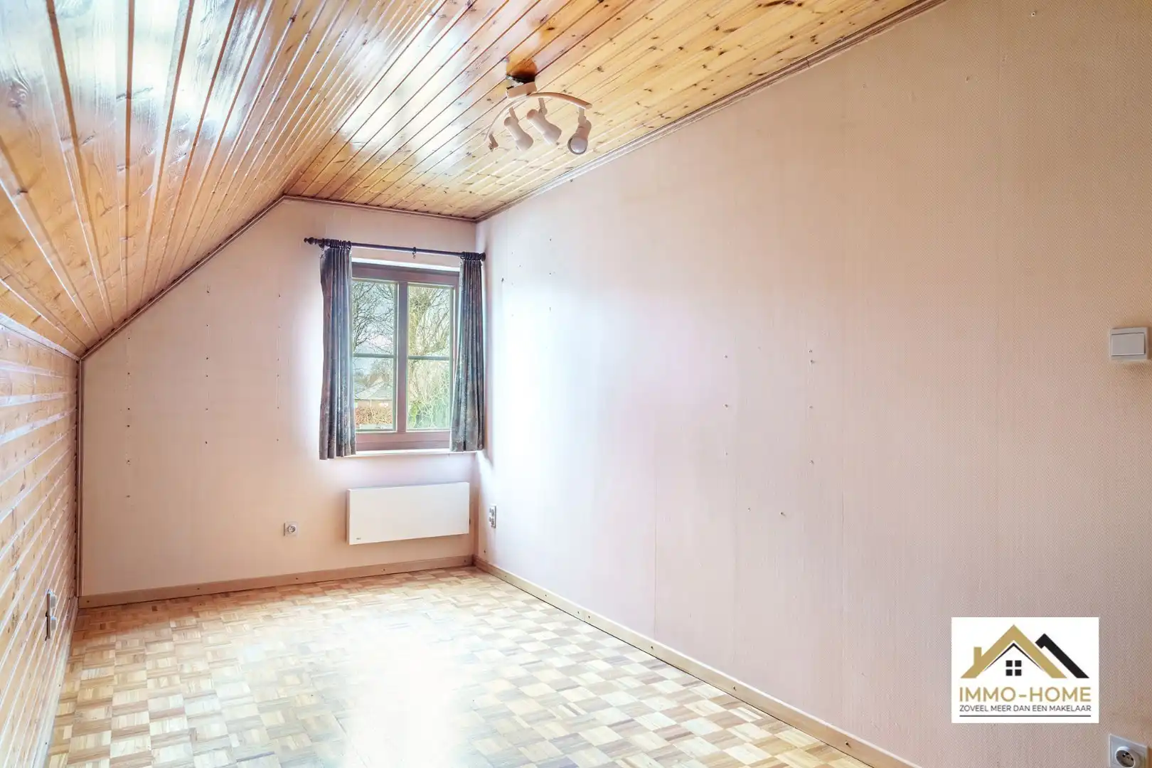 Vrijstaande woning in rustige woonwijk  foto 15