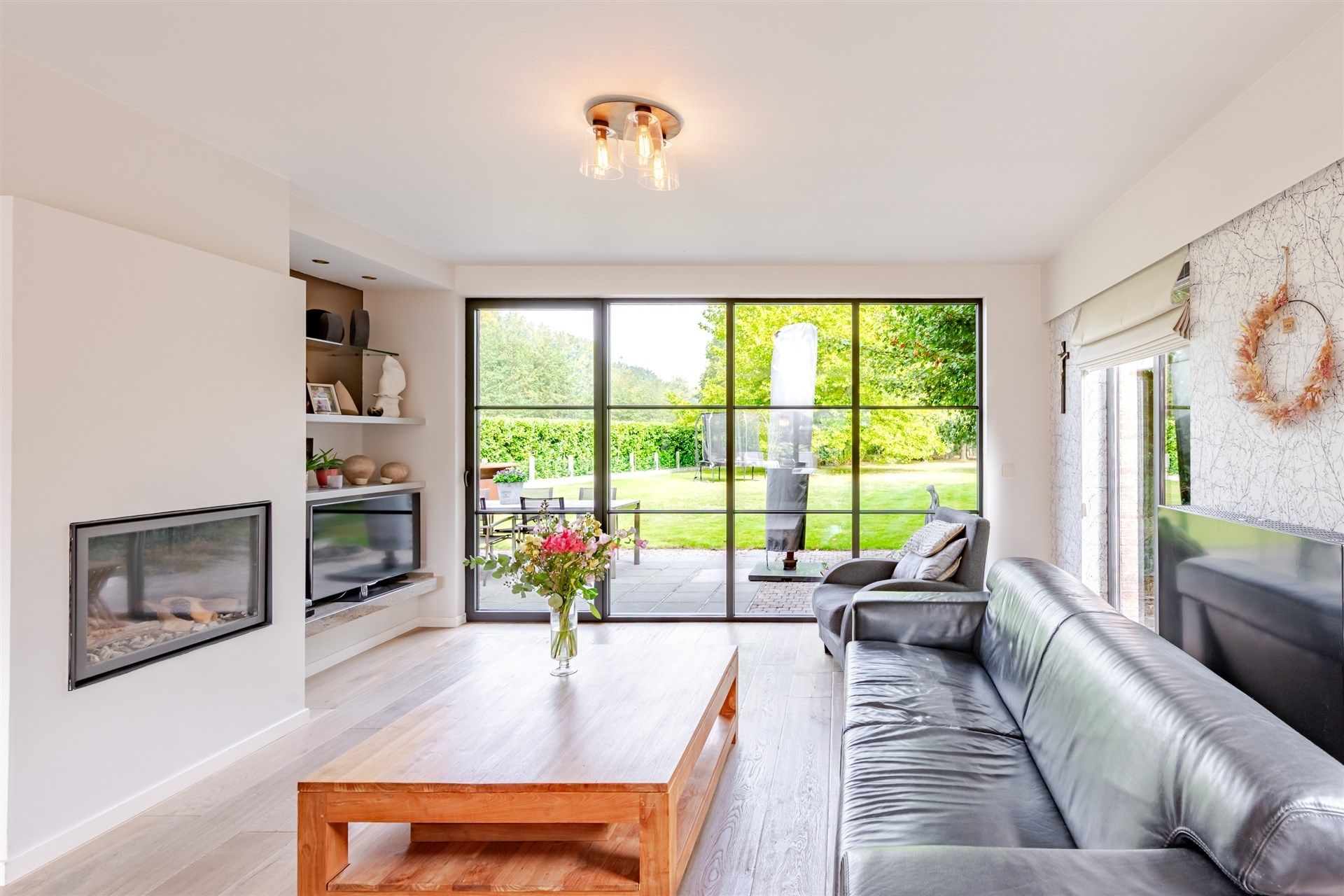 Ruime villa met 4 slks op topligging in Ten-Ede foto 5