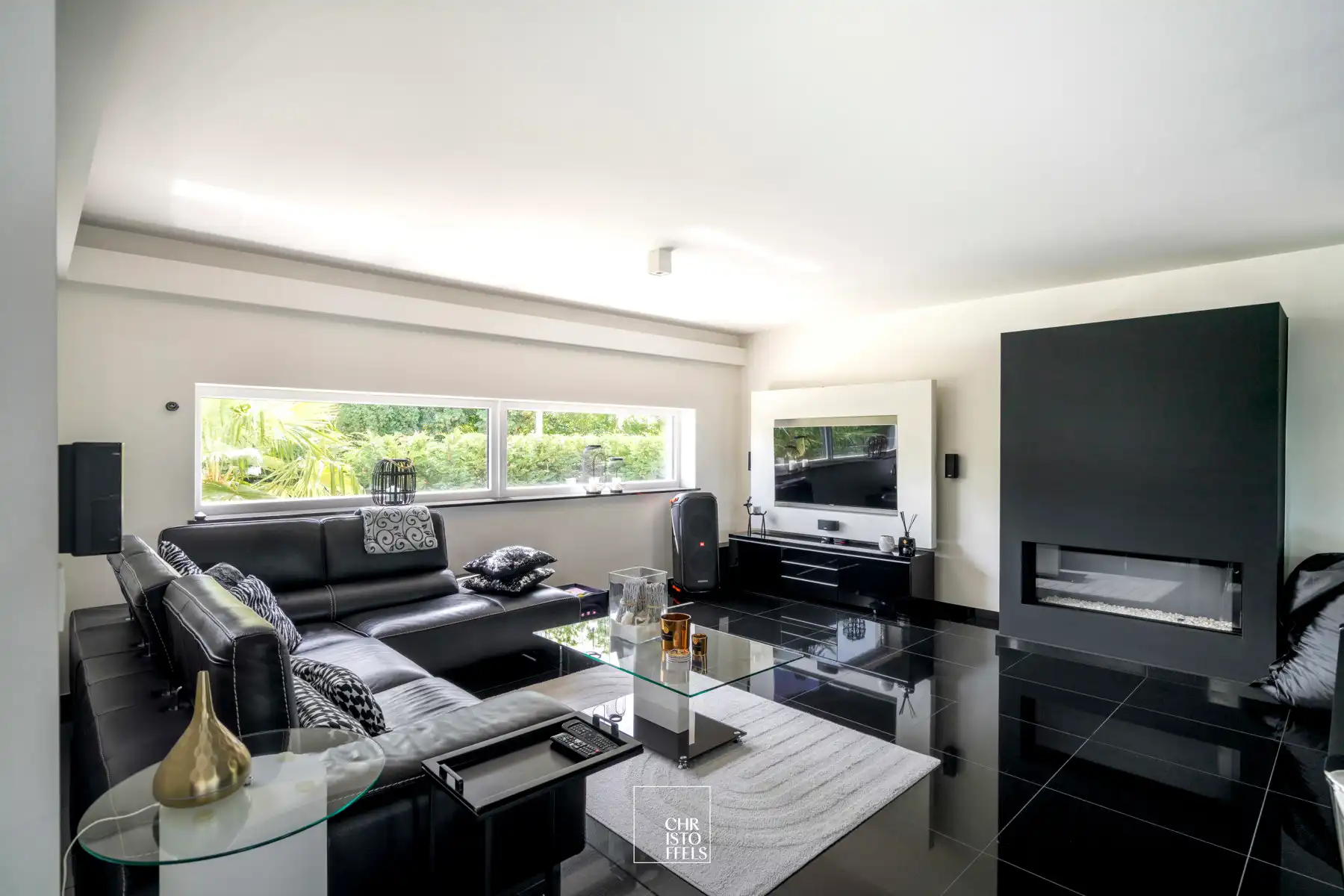 Stijlvolle villa met wellnesscomfort, aparte praktijkruimte in Maasmechelen! foto 8