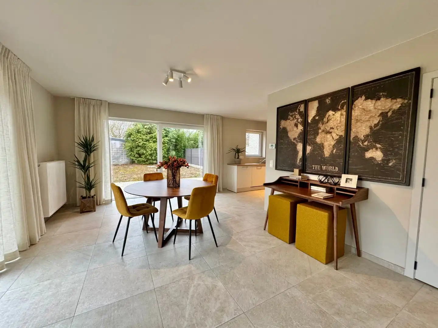 LOT 1 - HOB OP EEN PERCEEL VAN 352M² MET 3 SLPKS, GROTE OPRIT EN RUIME TUIN  foto 6