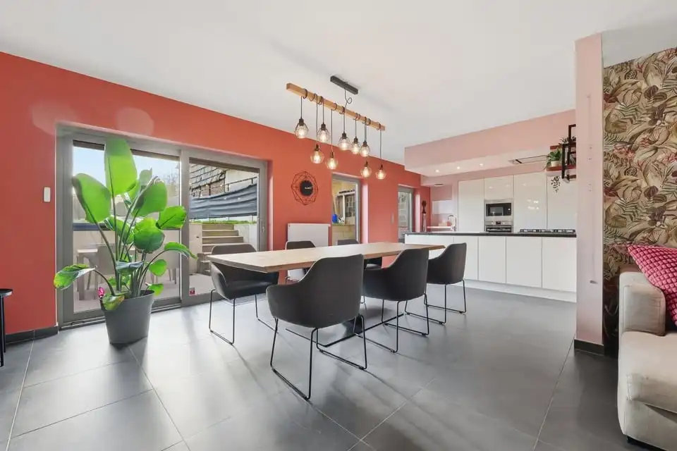 PRACHTIGE GEZINSWONING MET 4 SLKS EN ZONNEPANELEN IN HET LANDELIJKE WELLEN foto 8