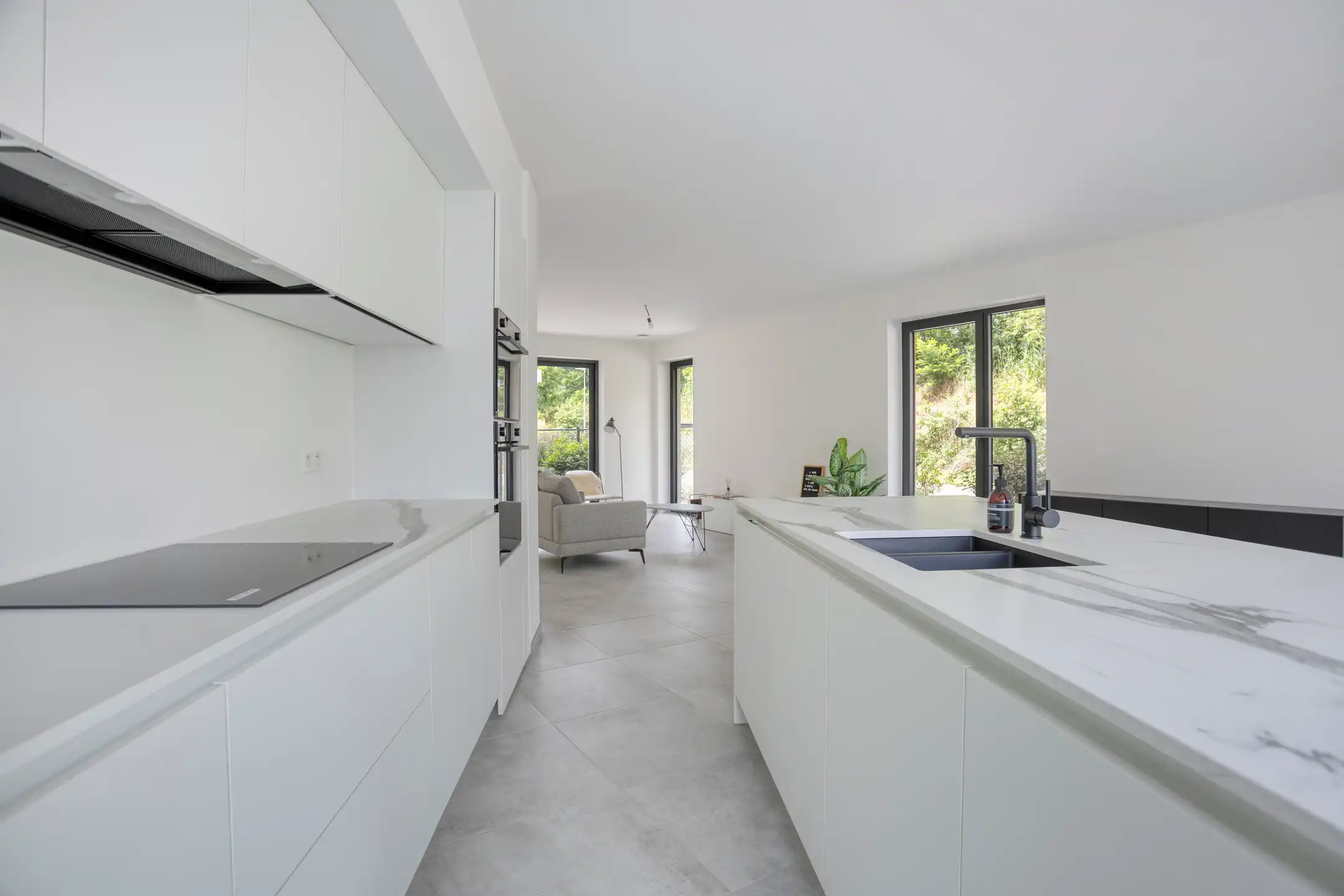 Energiezuinige, nieuwbouw appartement met drie slaapkamers foto 7