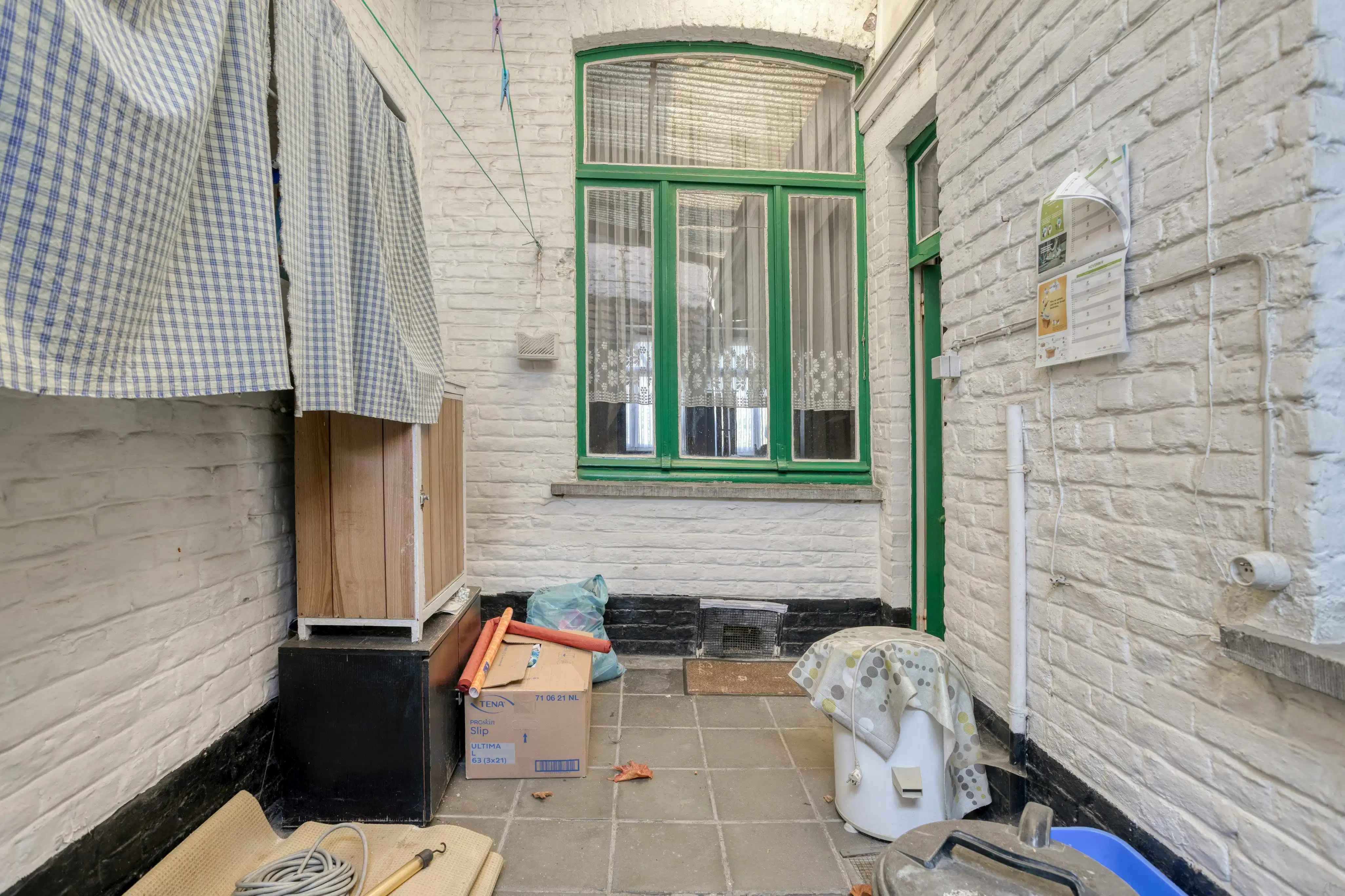 Te renoveren woning in de Vredestraat 20 te Izegem  foto 16