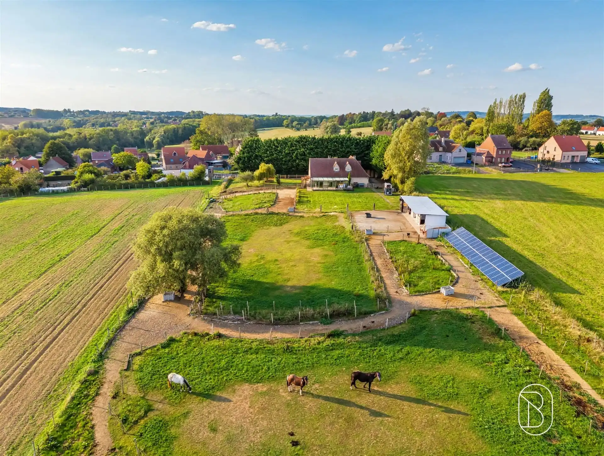 Landelijke villa op 7.248 m² met prachtig uitzicht! foto 6