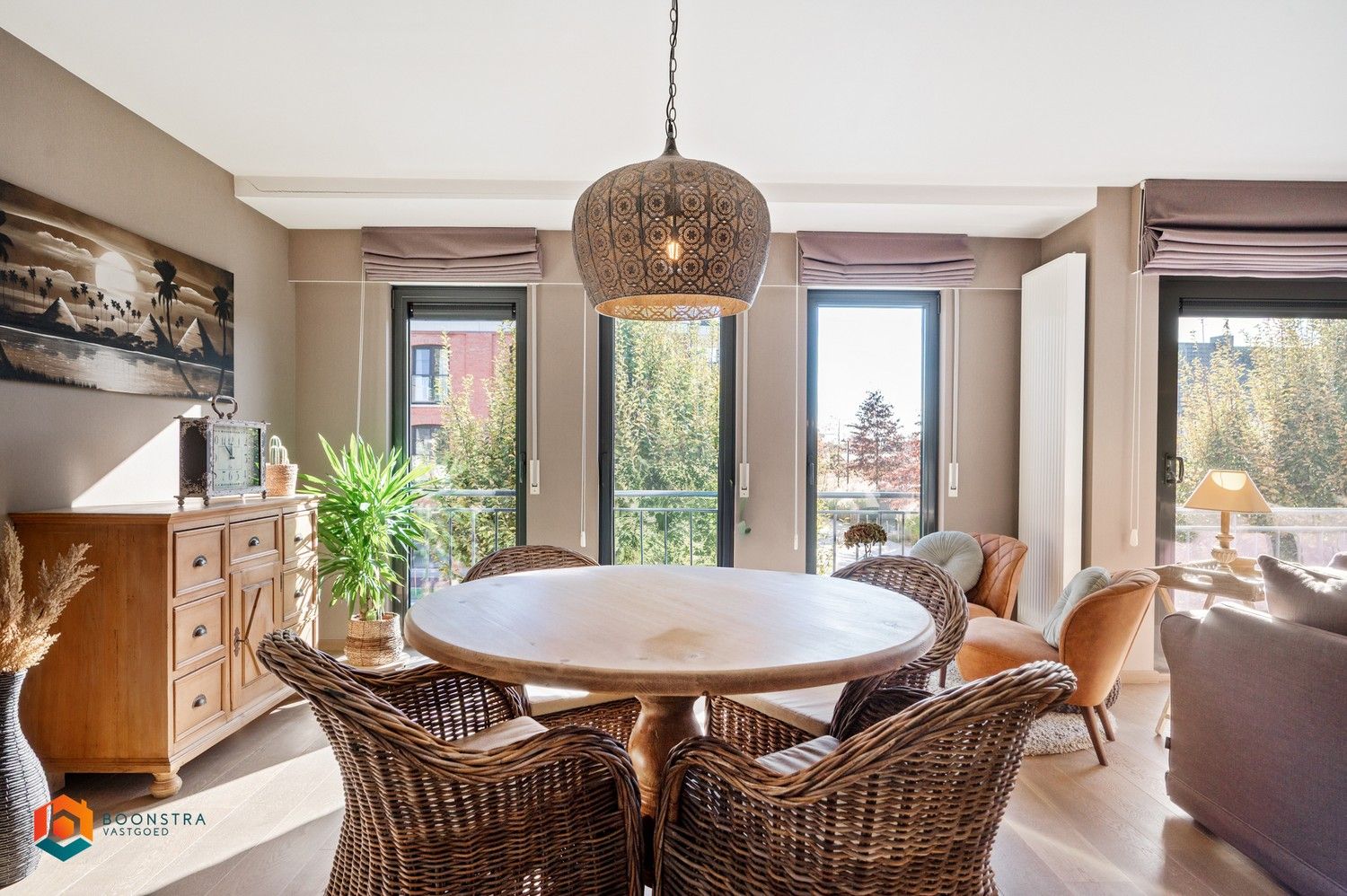 Luxueus instapklaar app met 2 slpkrs en staanplaats foto 6