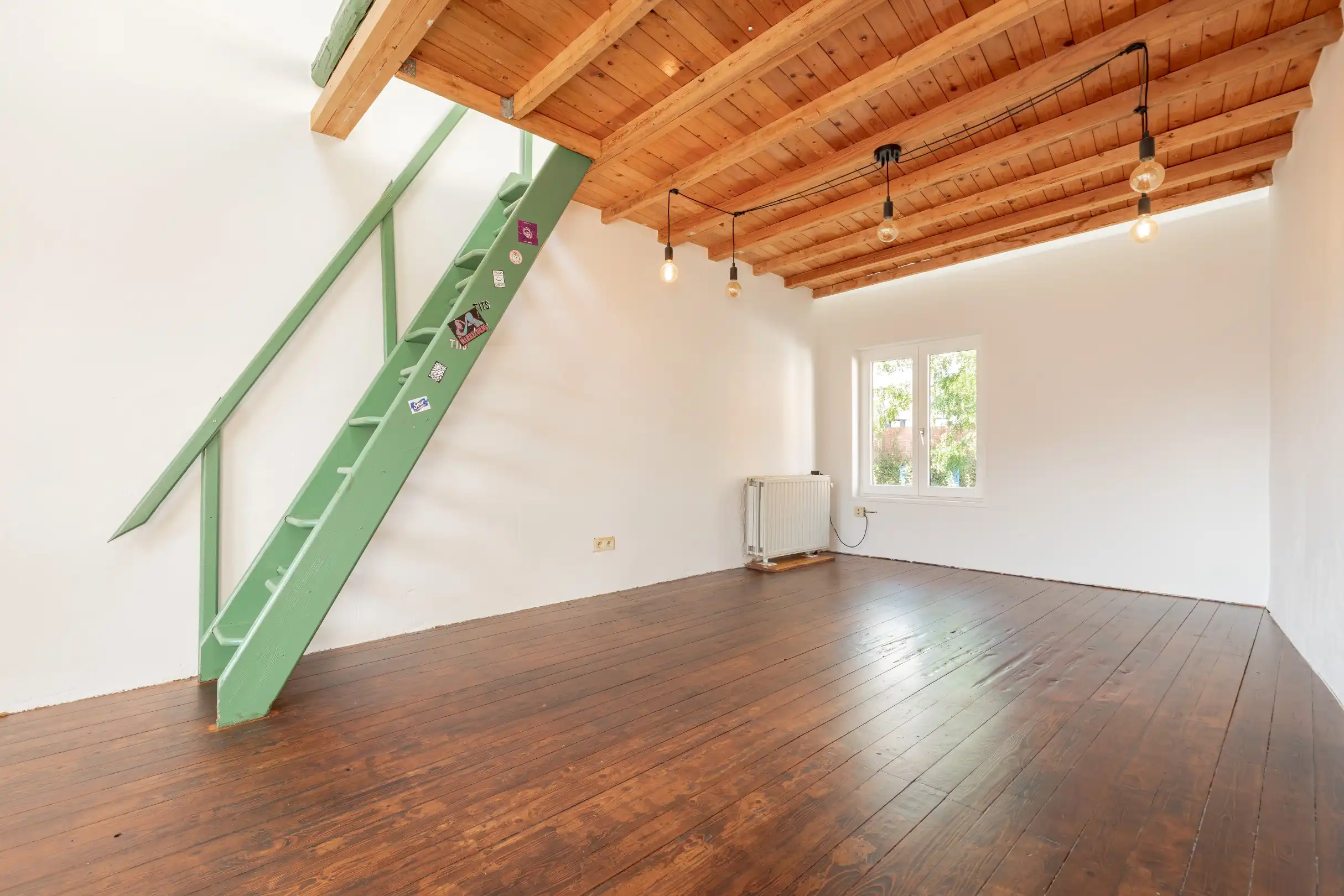 Leuke rijwoning op idyllische stadslocatie foto 10