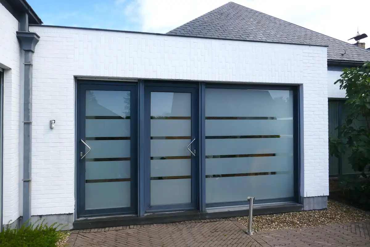 Charmante villa met kangoeroewoning of home office foto 2