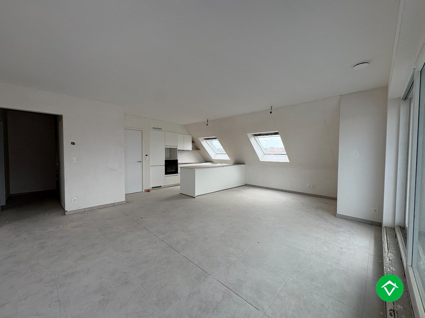 Nieuwbouwappartement met 2 slaapkamers en 1 terras in centrum Koekelare  foto 4