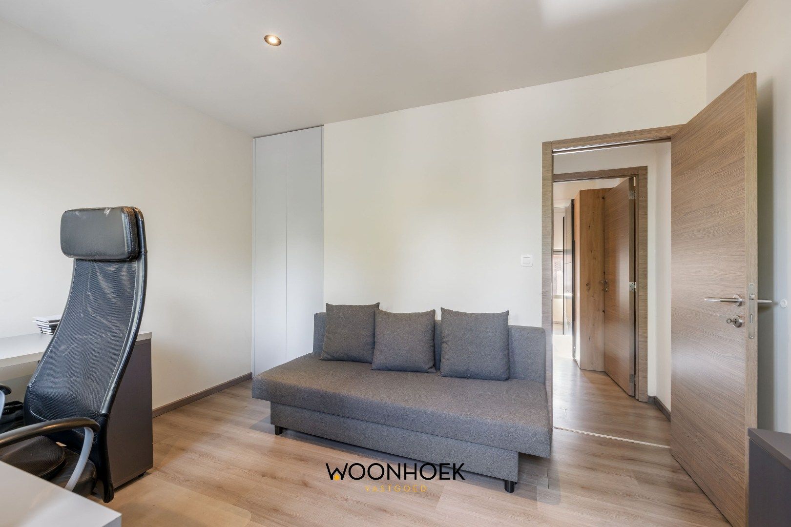 VERKOCHT! Binnen de week! Woonhoek Vastgoed Lokeren foto 17