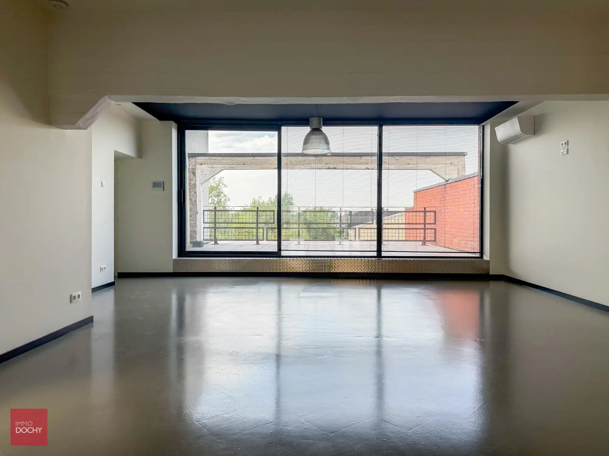 LOFT - fantastisch nieuw ingericht appartement | Oude Kassei foto 3