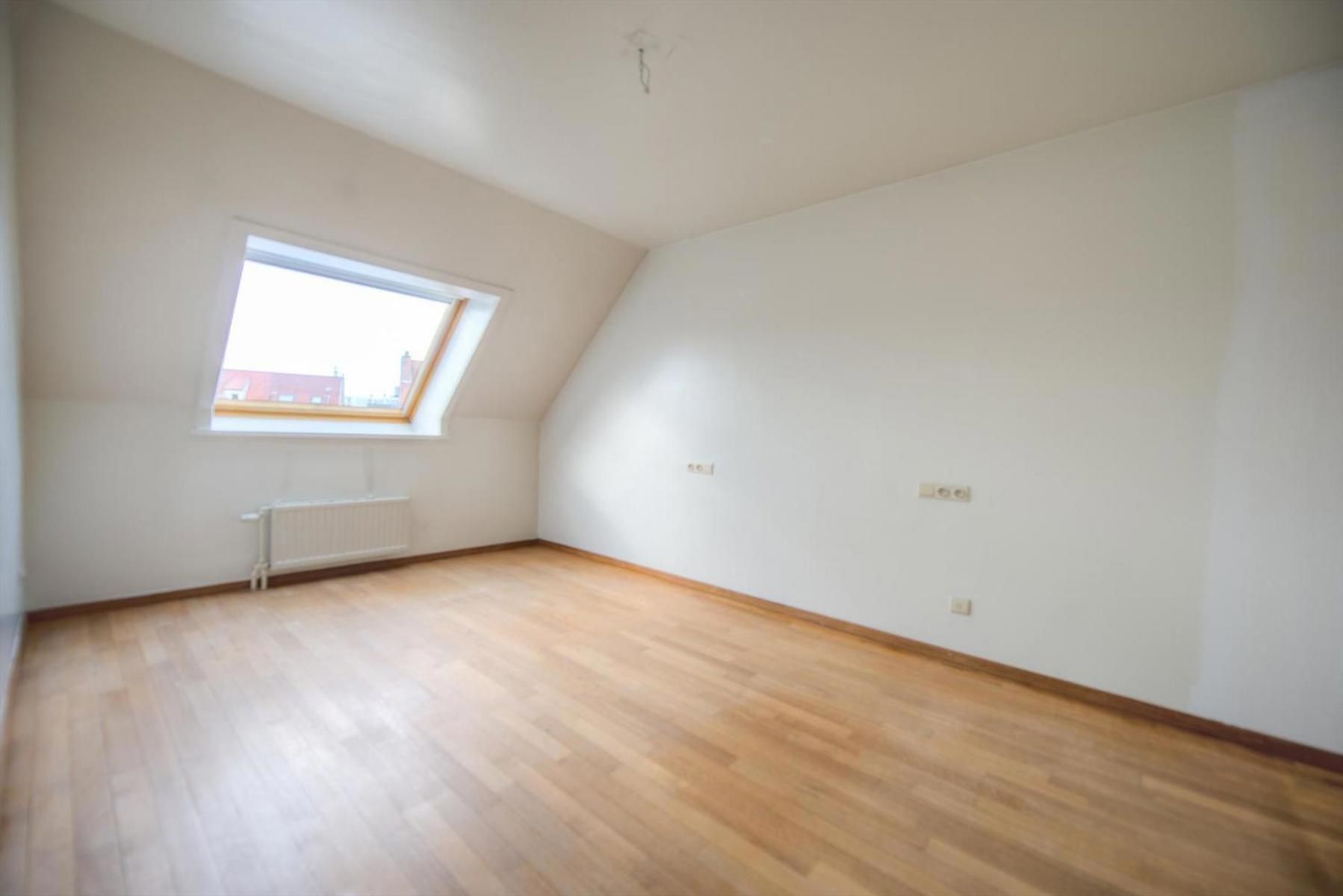 Appartement te huur foto 17