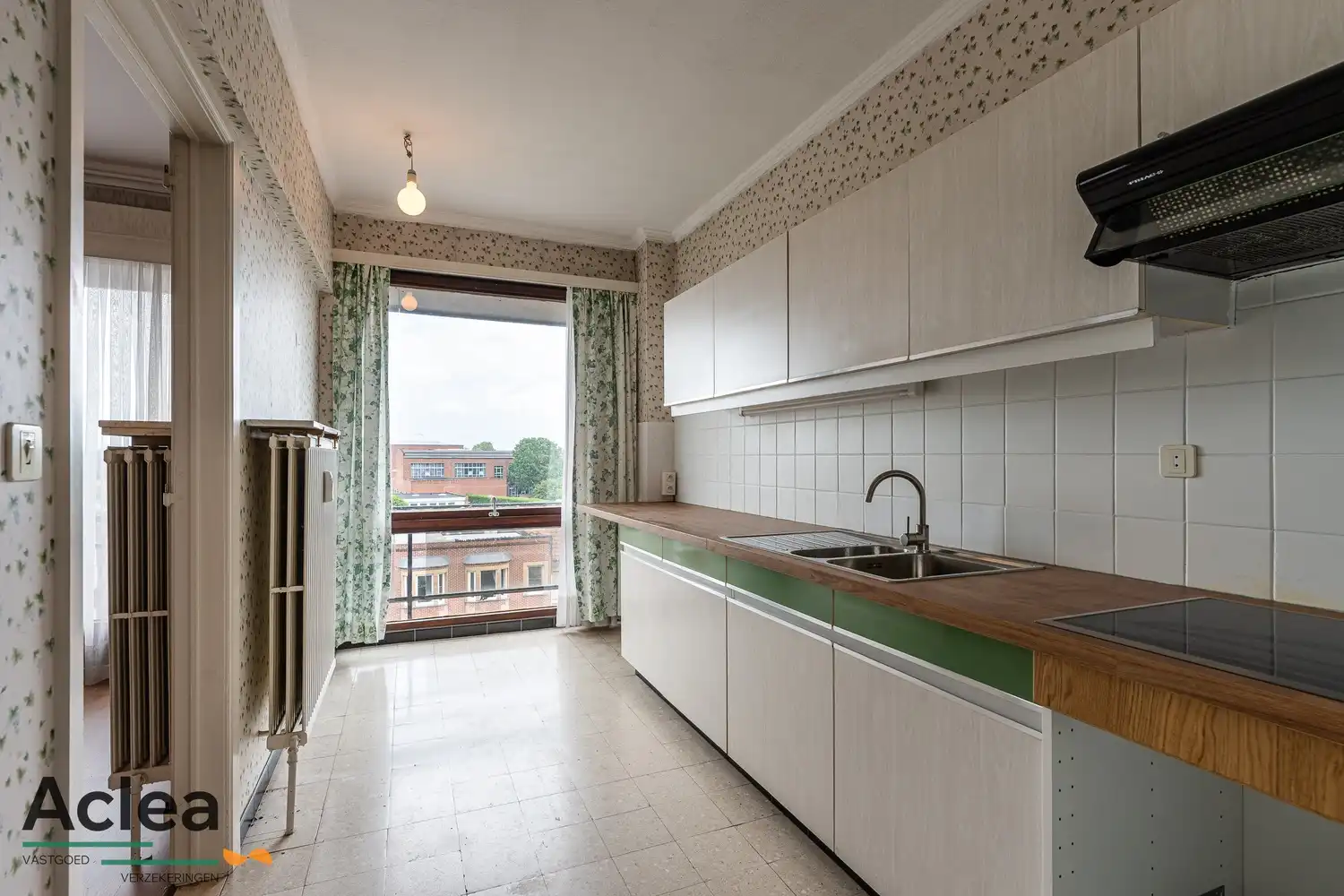 Ruim opgefrist appartement in centrum Eeklo foto 7