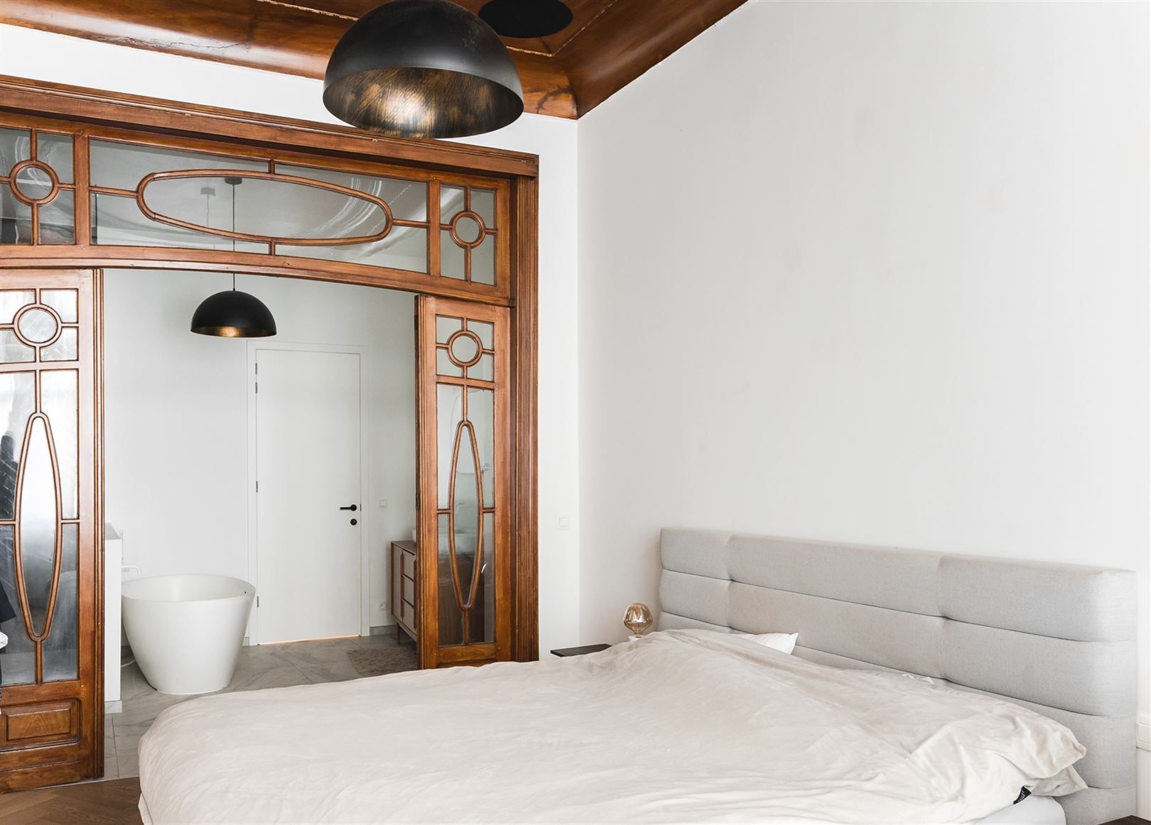 Uniek gerenoveerd appartement met tuin, terras en garage in Schoten foto 9