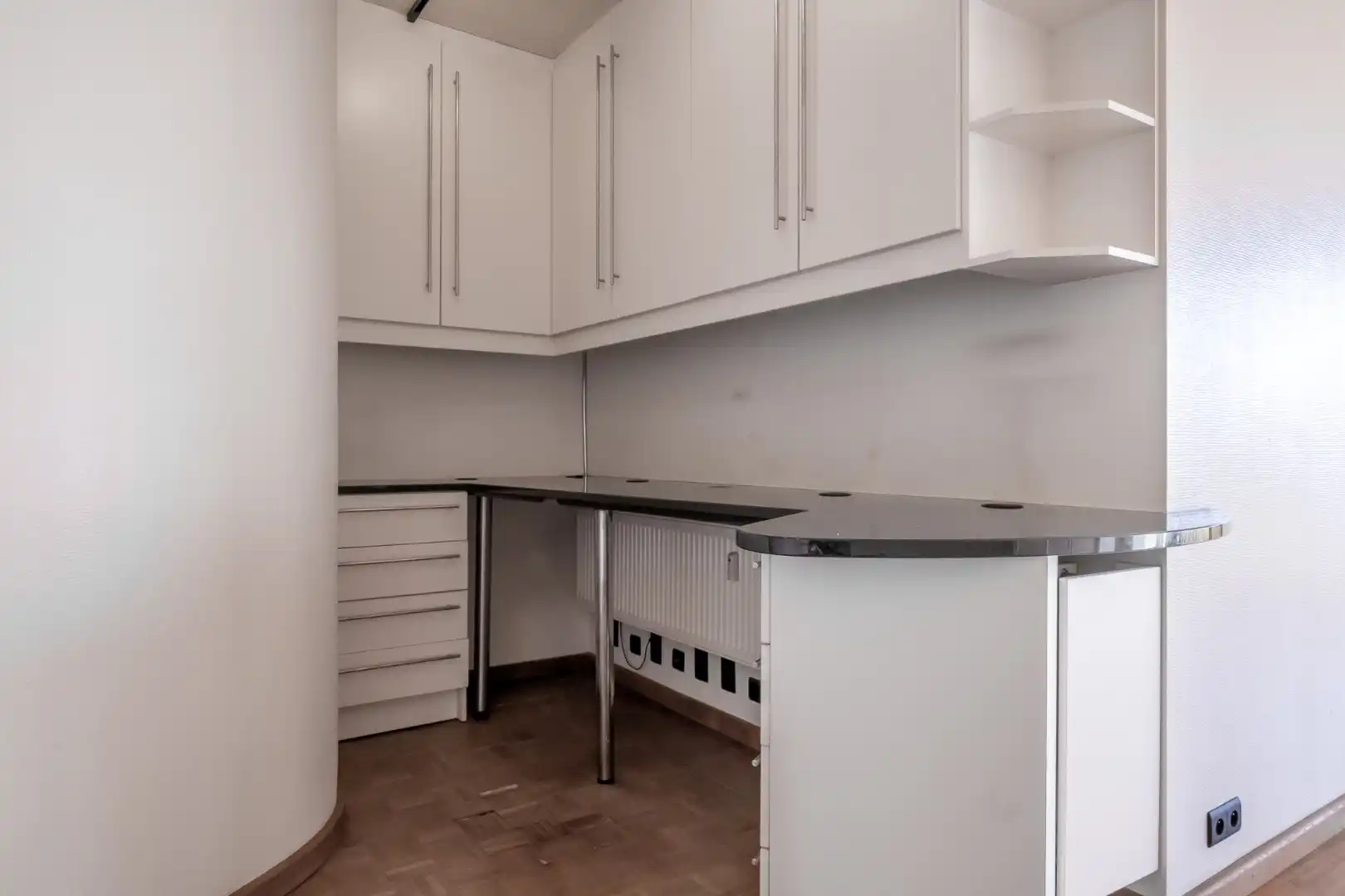 Appartement met twee slaapkamers op 10de verdieping foto 3