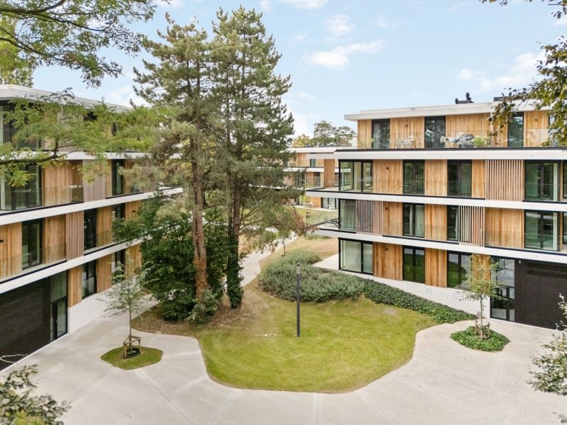 Roeselare, Wenst u stijlvol te wonen in het groen ? foto {{pictureIndex}}