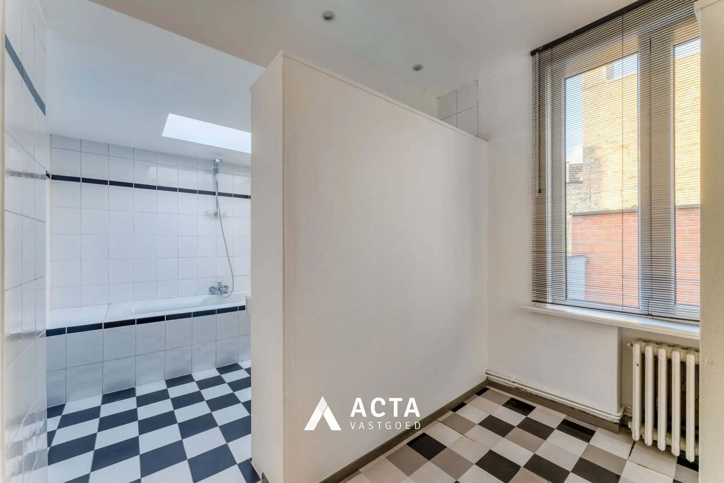 Charmant herenhuis- 3 slpk, praktijk +zonnige tuin foto 10