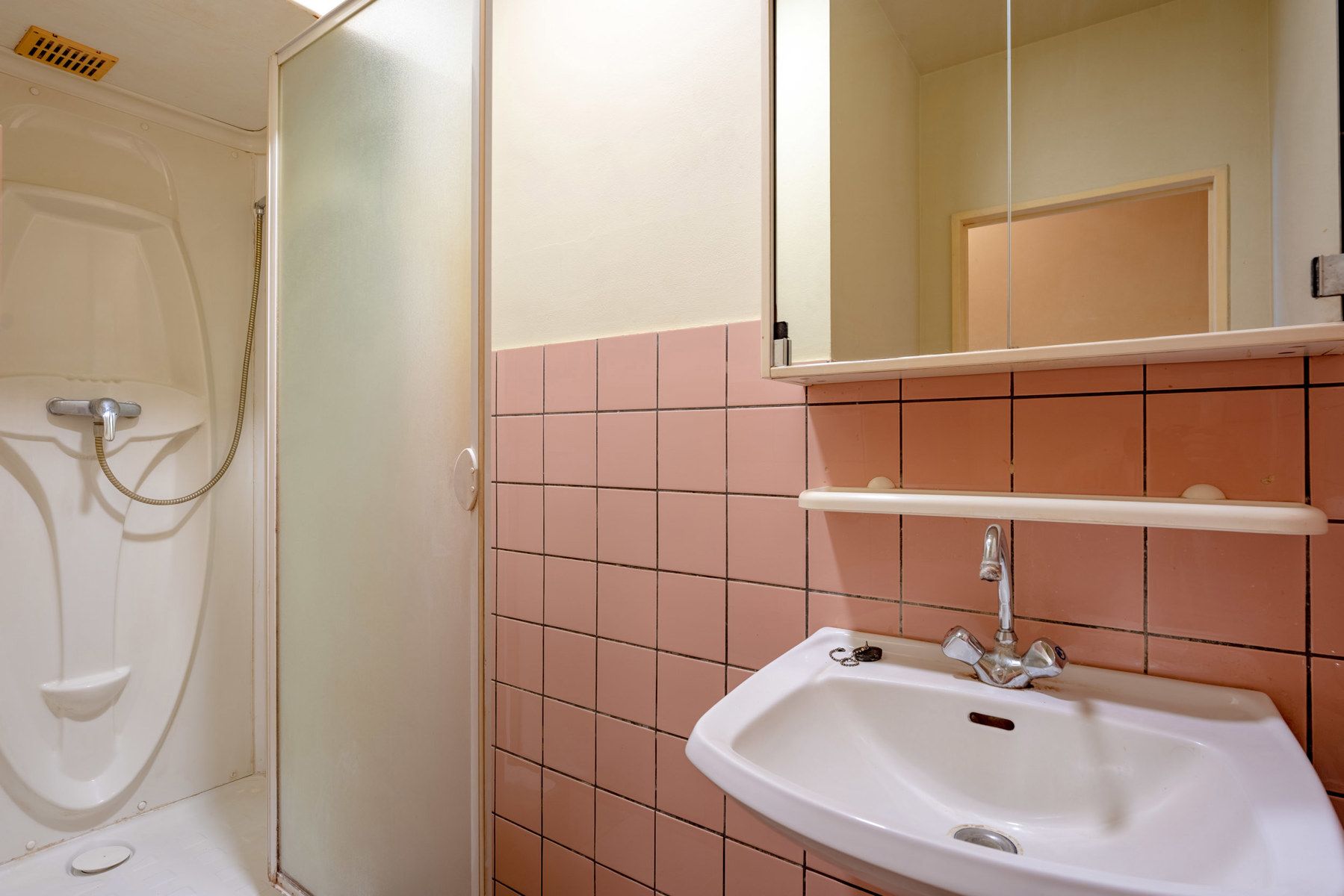 Centraal gelegen appartement met 1 slaapkamer! foto 8