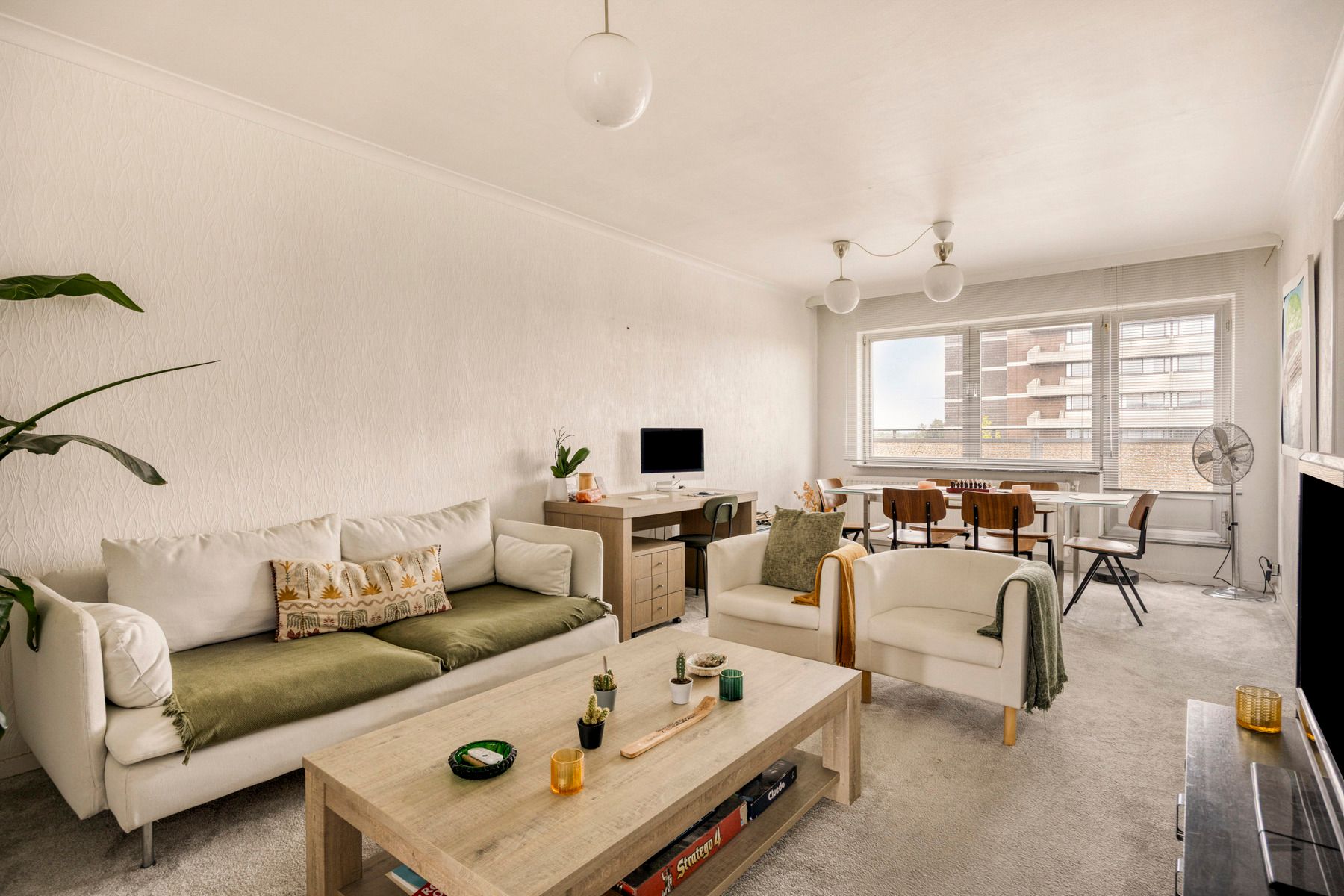 Appartement te koop foto {{pictureIndex}}