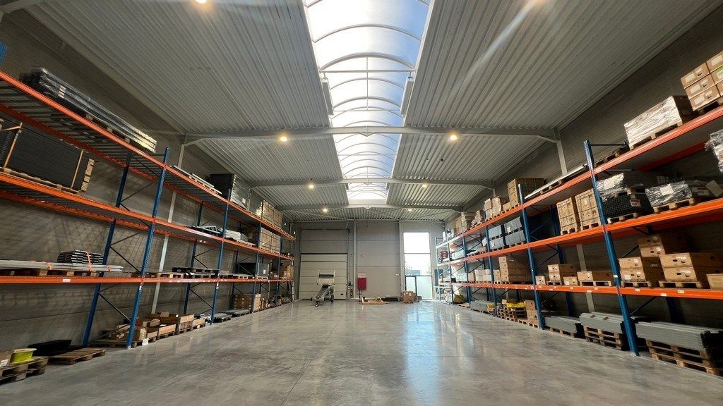 Recent magazijn te huur op bedrijventerrein E17/4 in Lokeren foto 5
