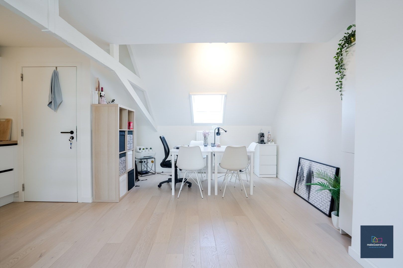 Instapklare studio nabij de Zuid en Sint -Annaplein.  foto 6