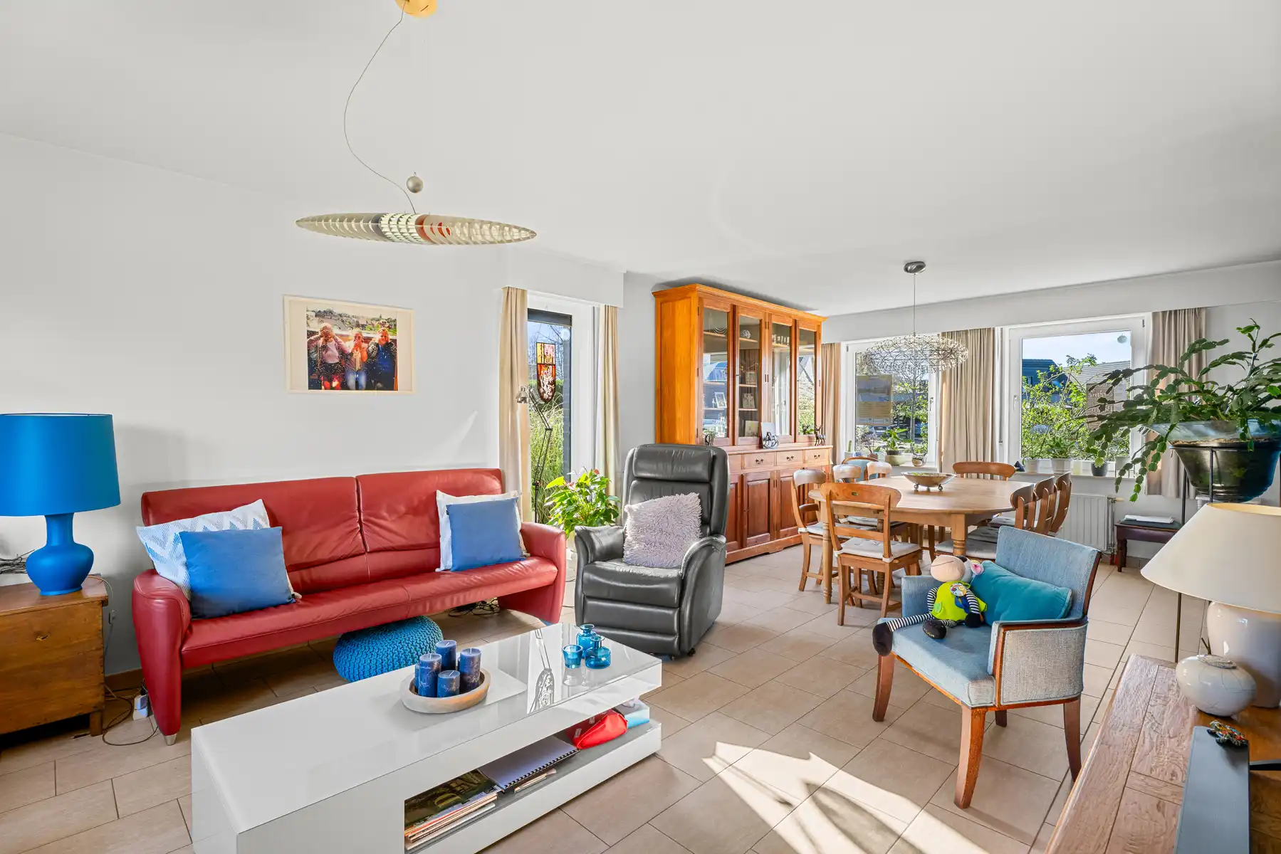 Instapklare gezinswoning in gegeerde, residentiële, woonwijk foto 5