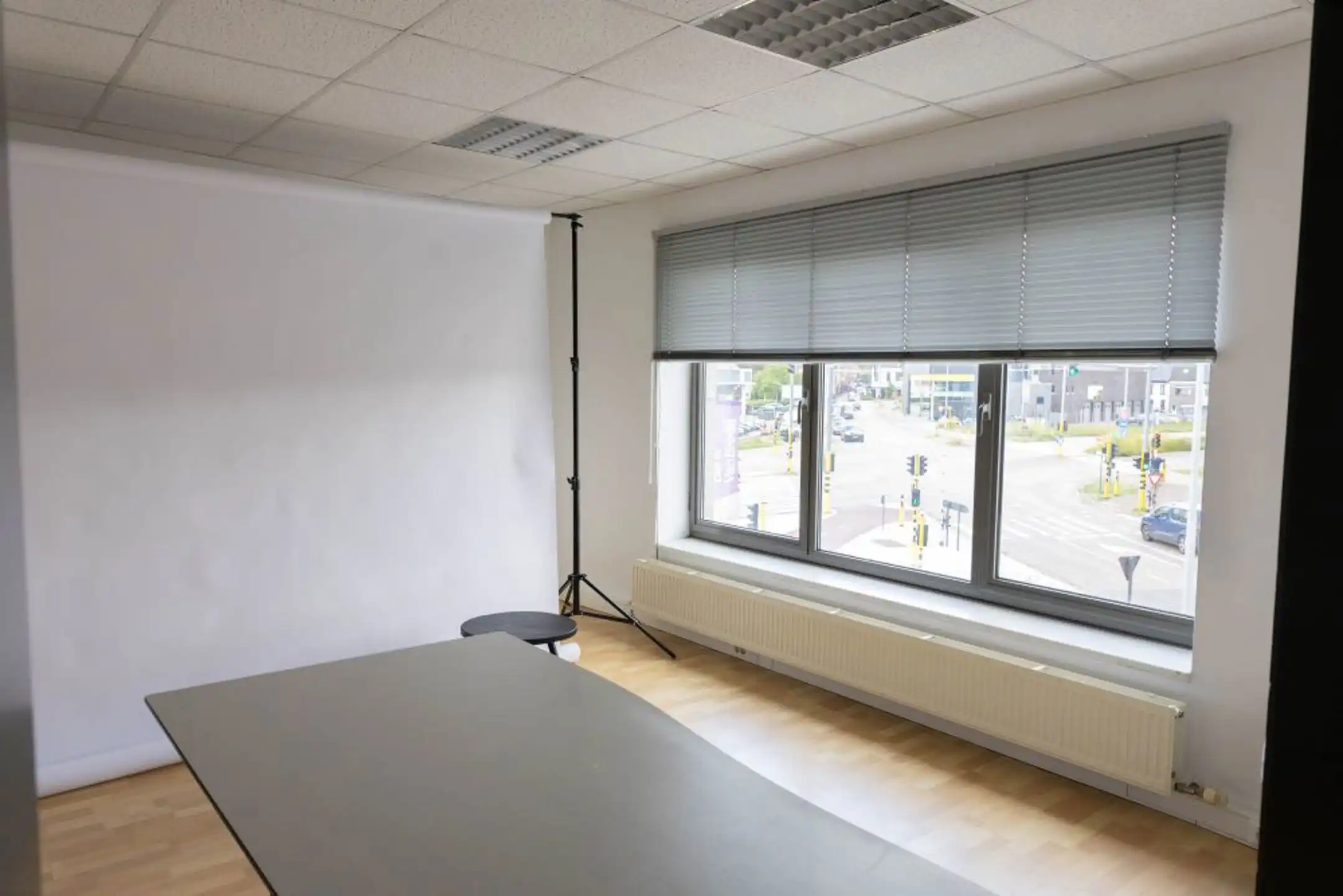 Kantoor te huur op de 1ste verdieping foto 7